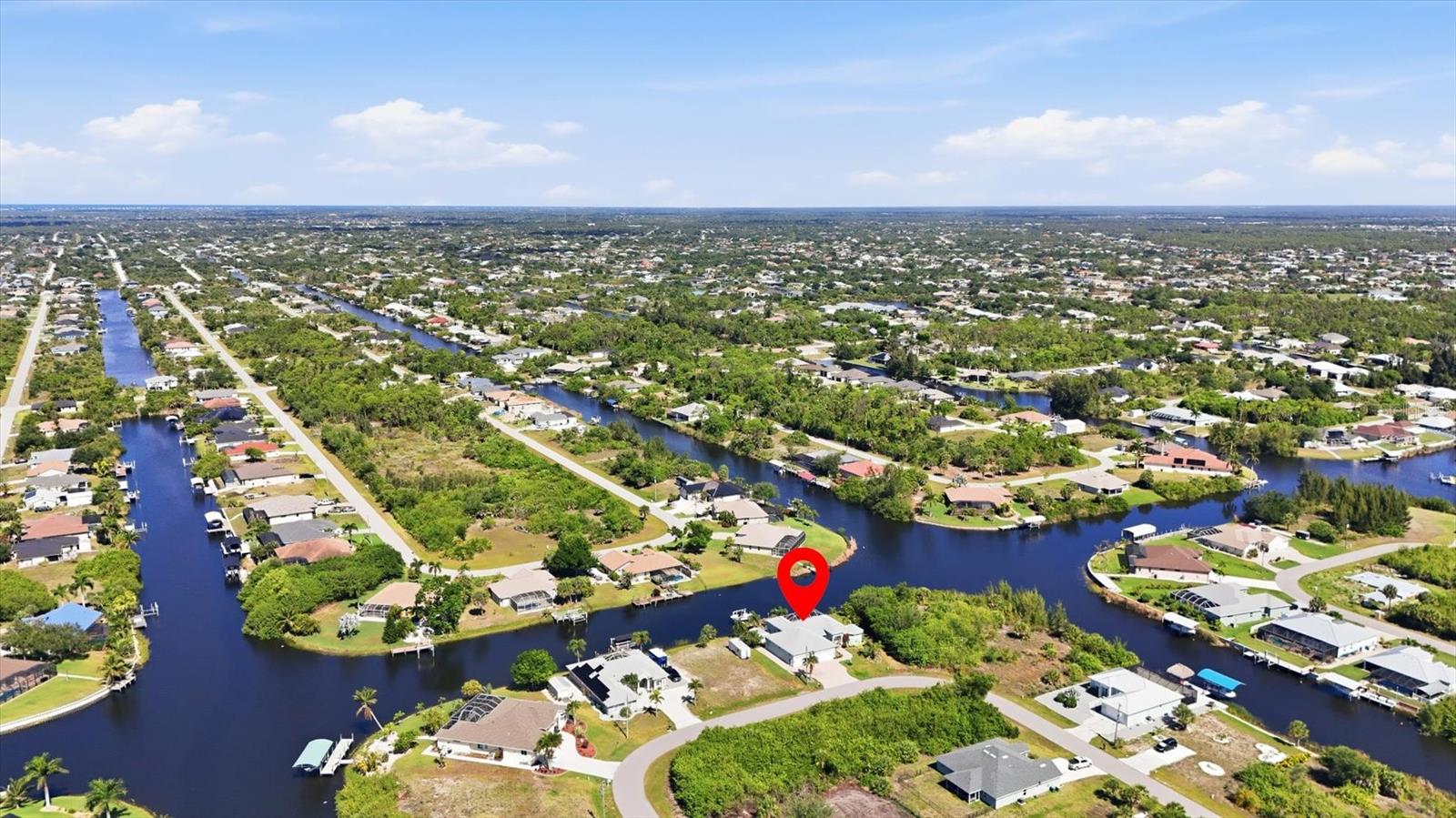 15658 APPLEWHITE CIR, PORT CHARLOTTE, FL, 33981