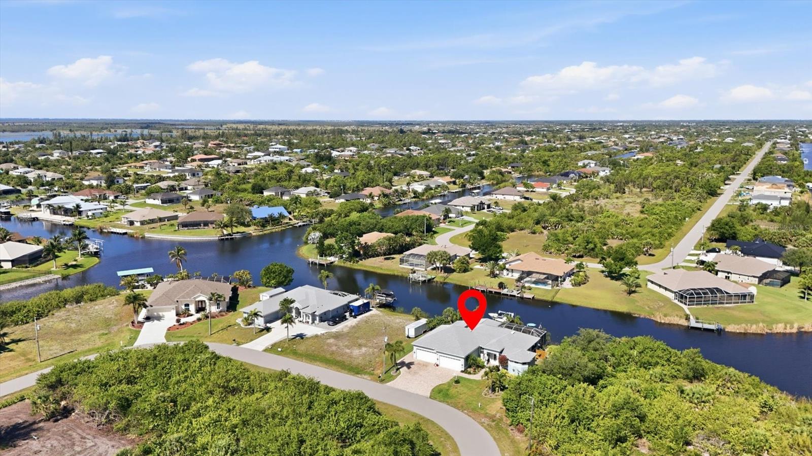 15658 APPLEWHITE CIR, PORT CHARLOTTE, FL, 33981
