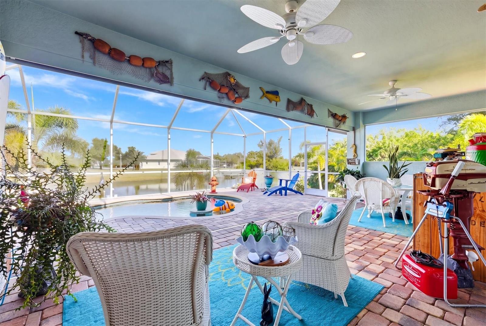 15658 APPLEWHITE CIR, PORT CHARLOTTE, FL, 33981