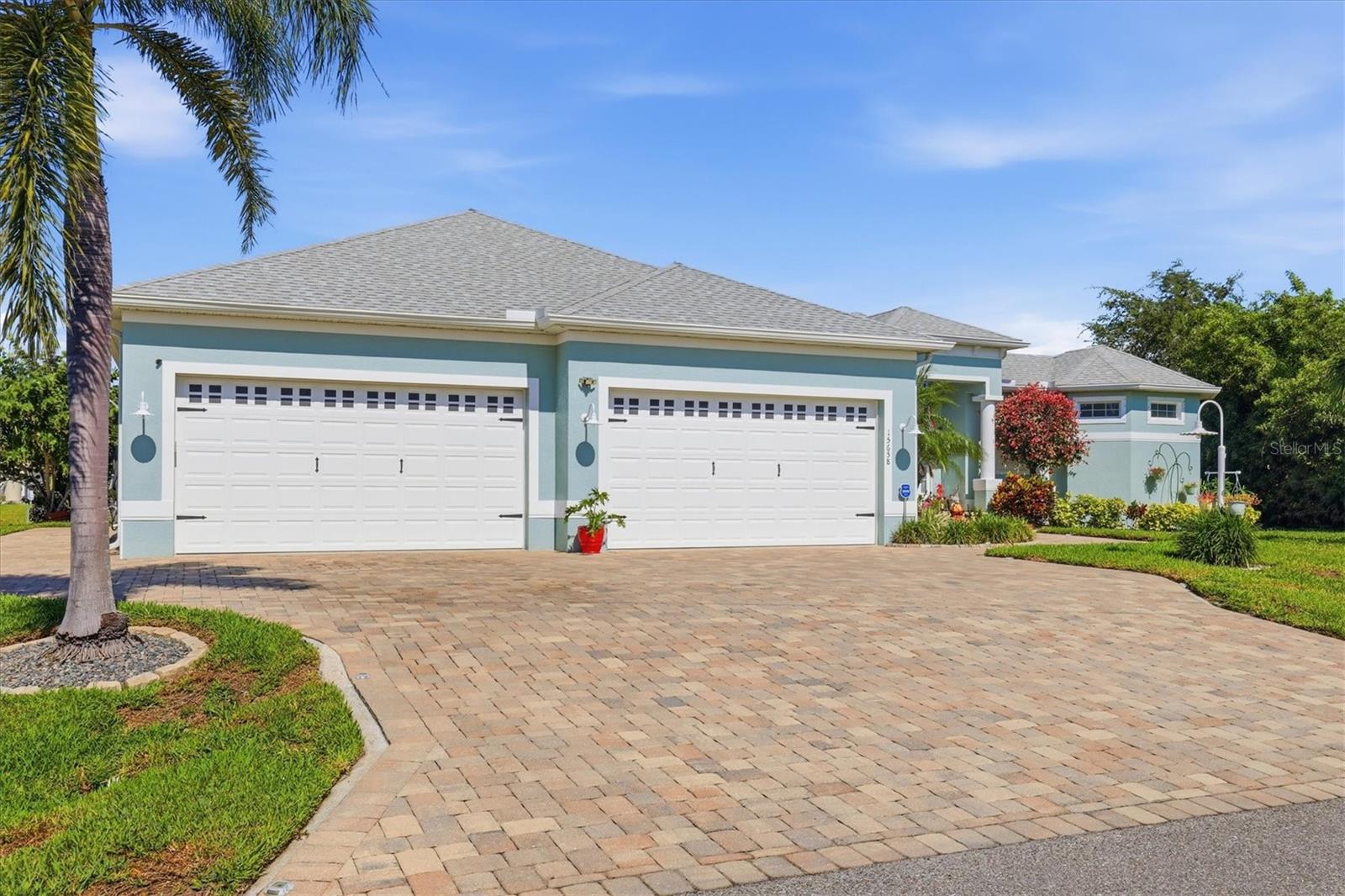15658 APPLEWHITE CIR, PORT CHARLOTTE, FL, 33981