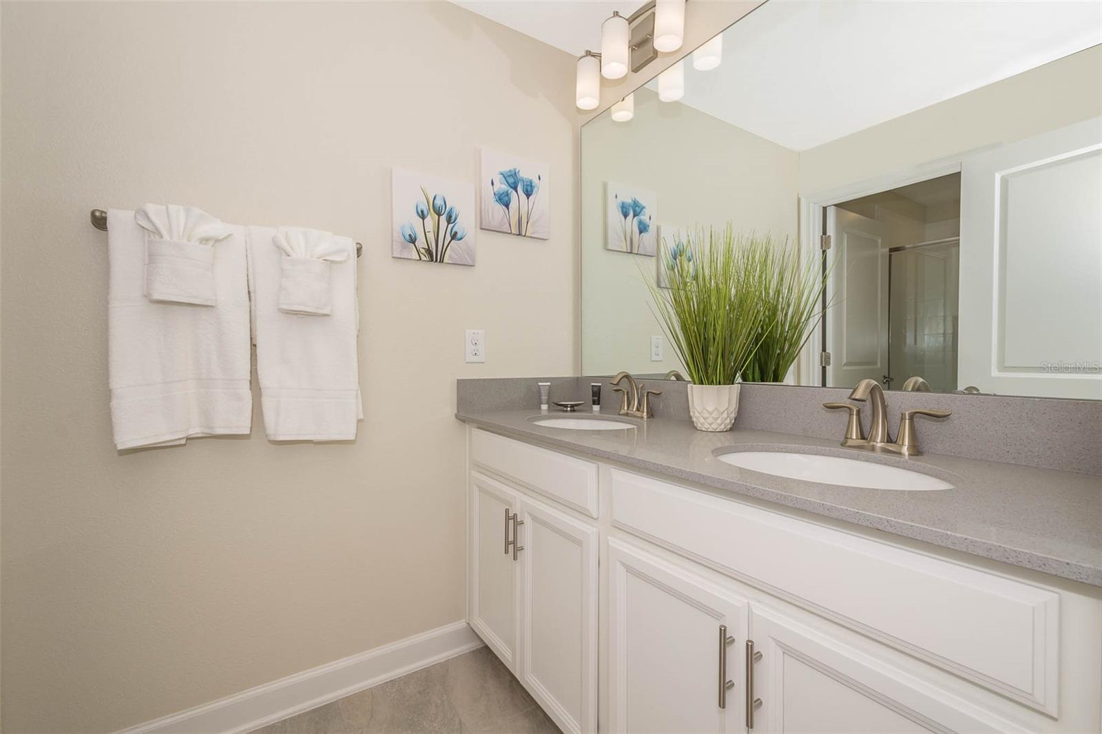 8982 STINGER DR, DAVENPORT, FL, 33896