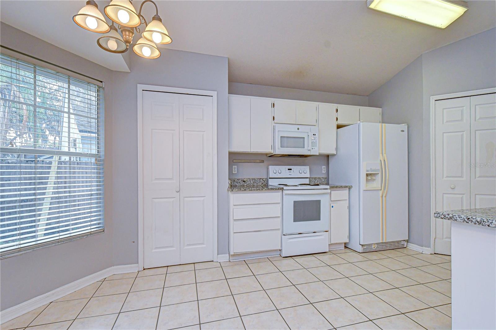 2512 GOTHAM WAY, VALRICO, FL, 33594