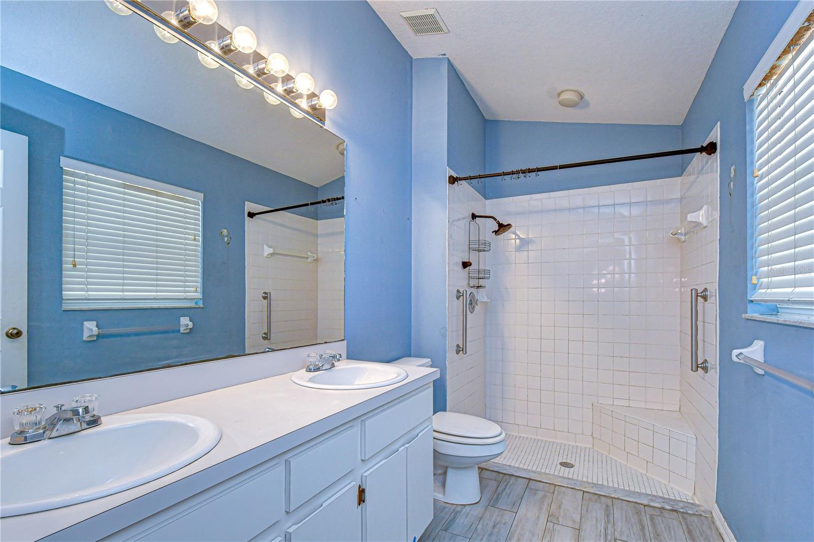2512 GOTHAM WAY, VALRICO, FL, 33594