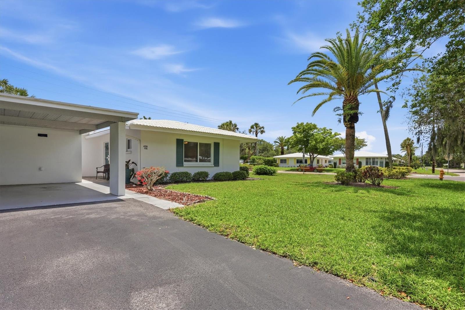 4208 ROXANE BLVD #95, SARASOTA, FL, 34235