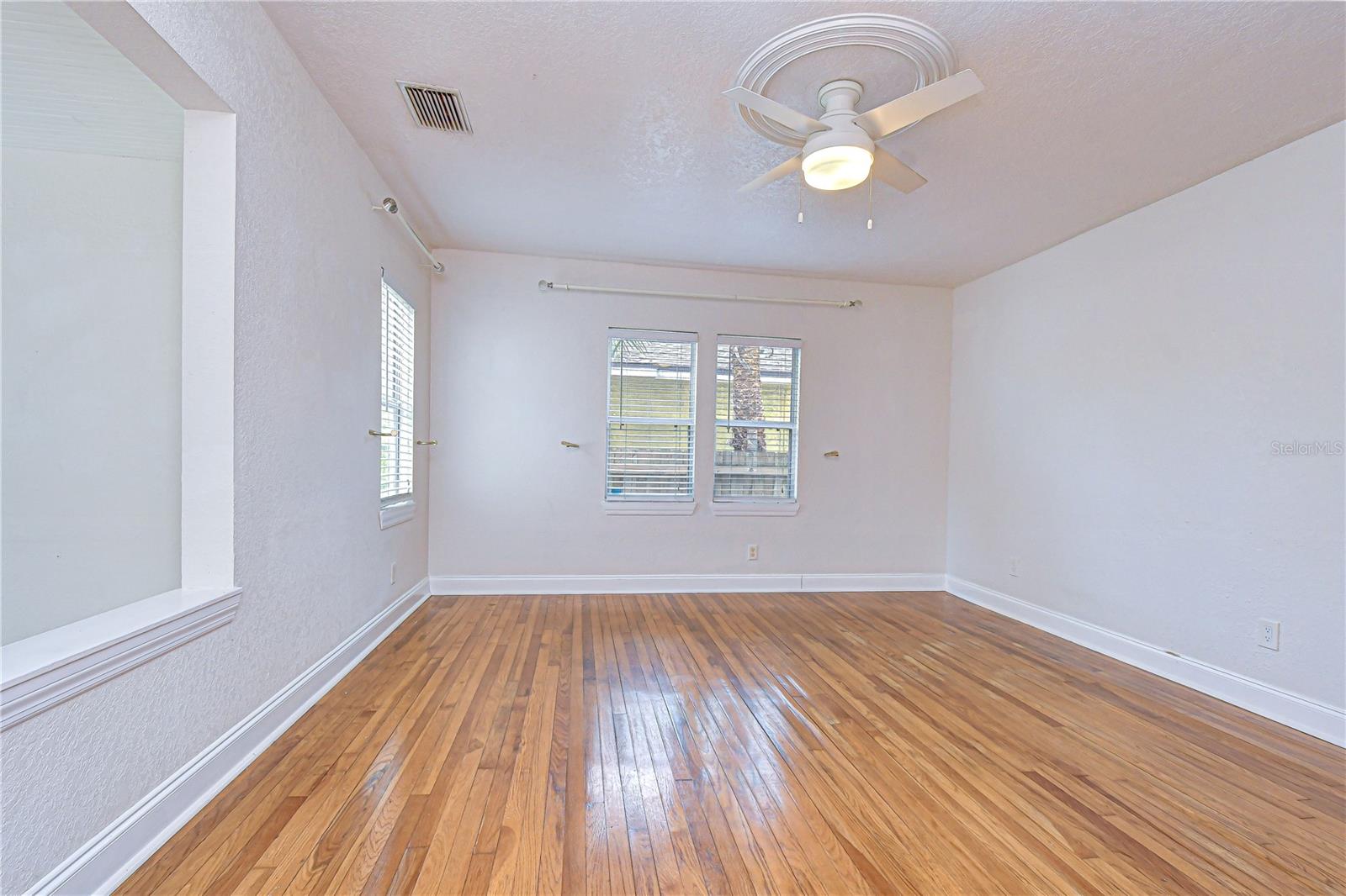 3653 2ND AVE N, ST PETERSBURG, FL, 33713