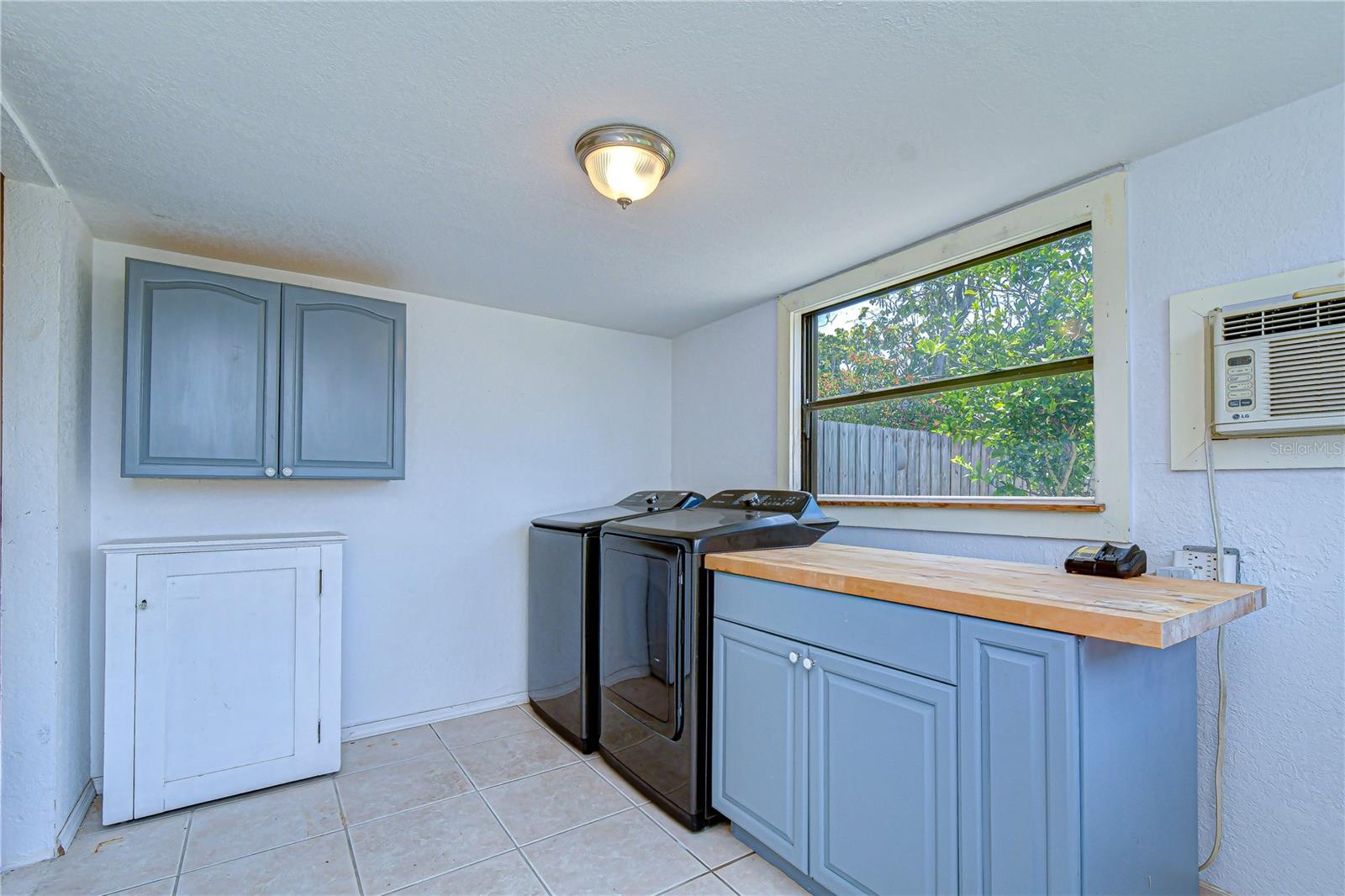 3653 2ND AVE N, ST PETERSBURG, FL, 33713