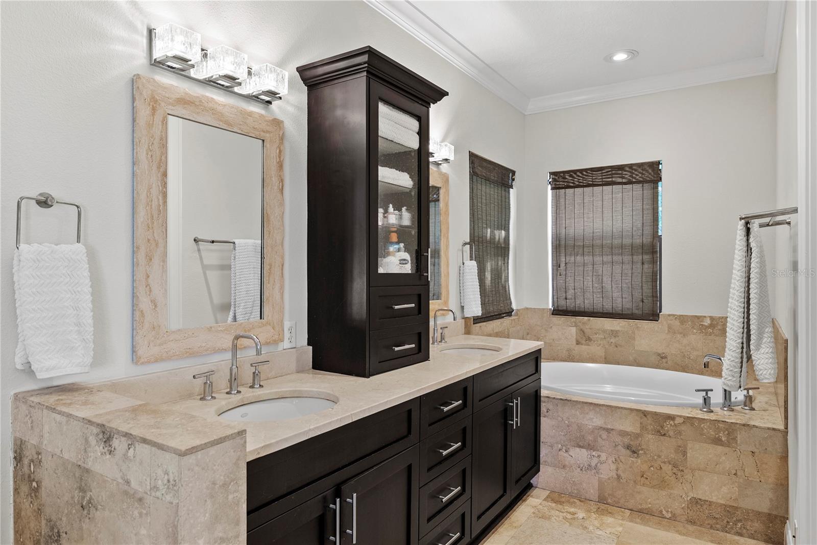 3114 W BAY VILLA AVE, TAMPA, FL, 33611