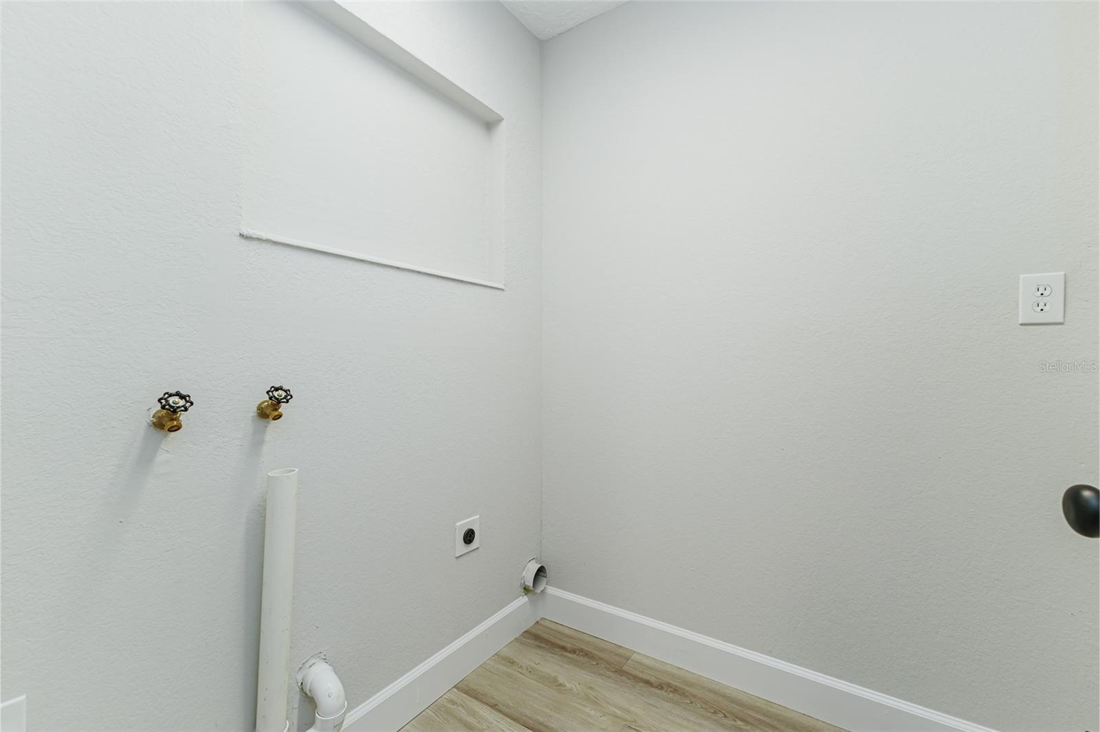 2606 HIGHLAND AVE, PLANT CITY, FL, 33563