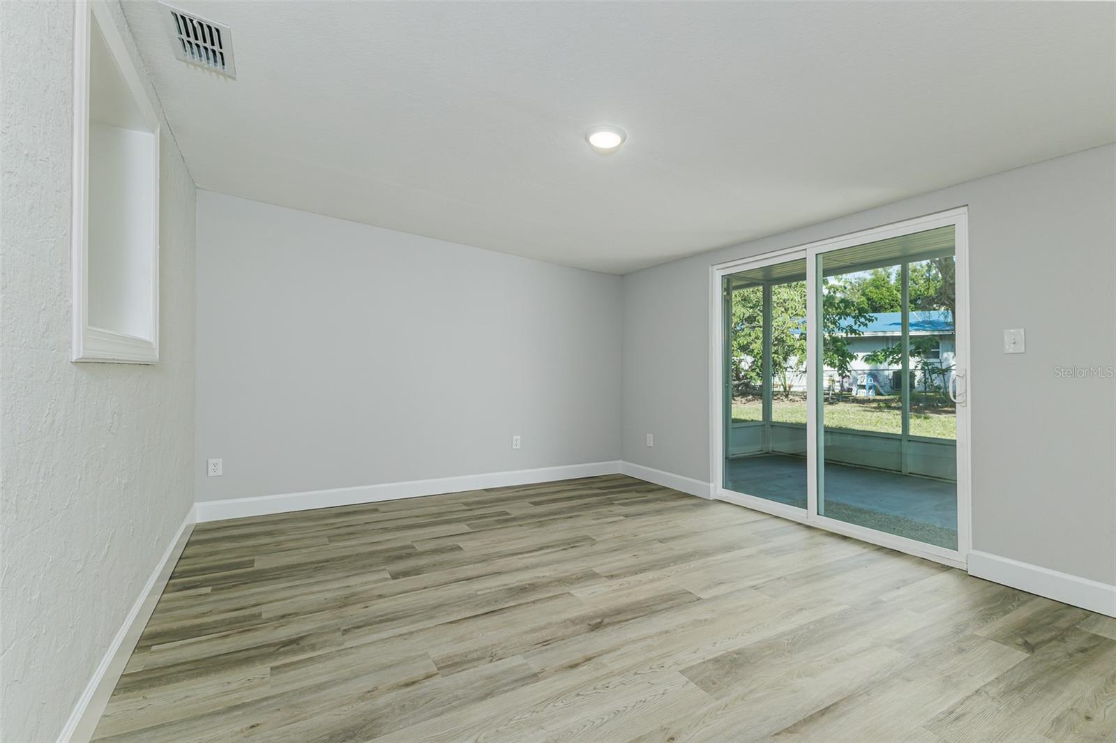 2606 HIGHLAND AVE, PLANT CITY, FL, 33563