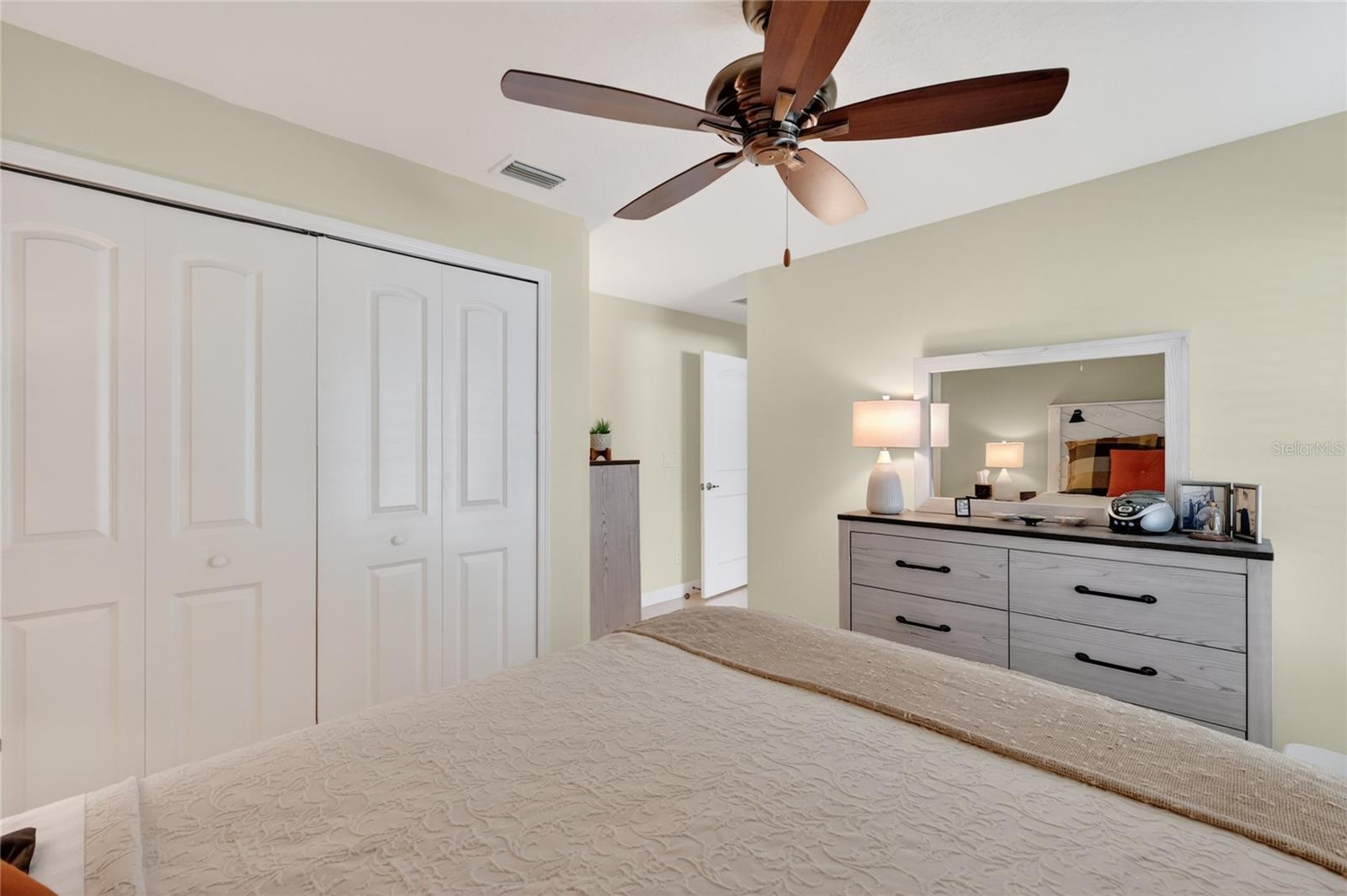 2327 WAKEFIELD WAY, MOUNT DORA, FL, 32757