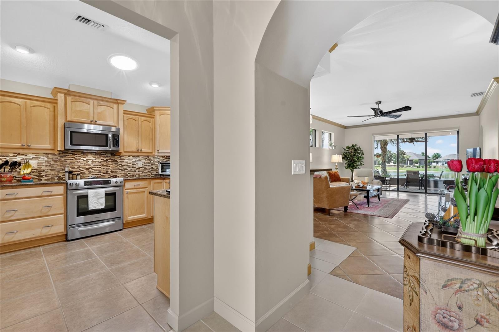 2327 WAKEFIELD WAY, MOUNT DORA, FL, 32757