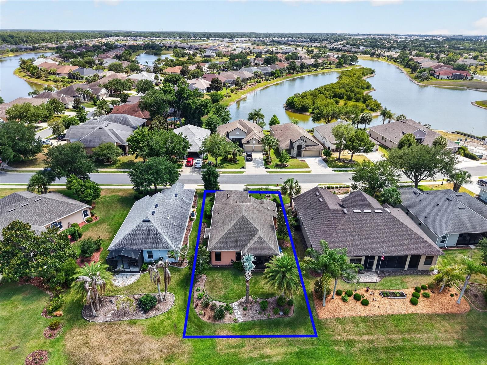 2327 WAKEFIELD WAY, MOUNT DORA, FL, 32757