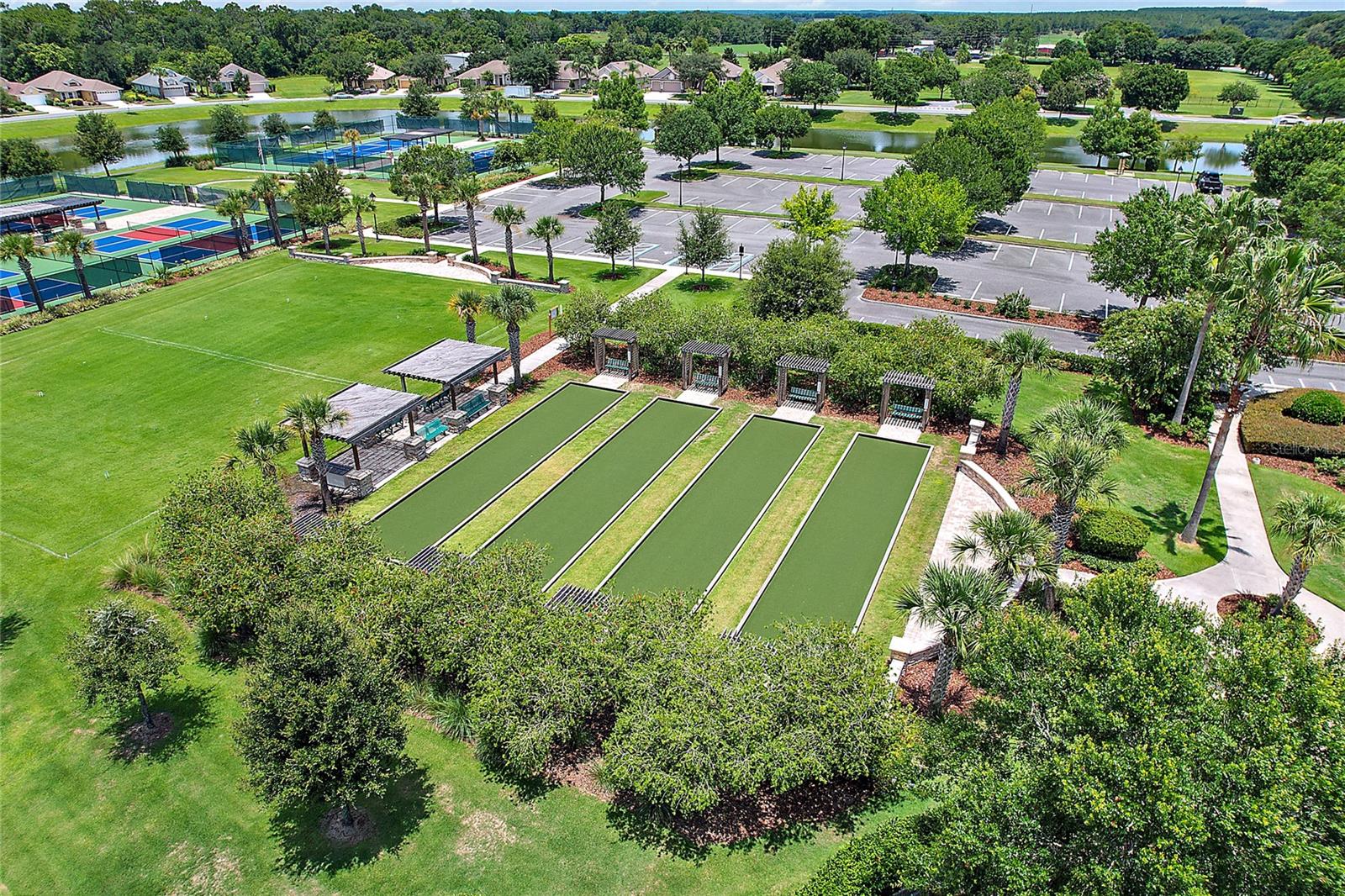2327 WAKEFIELD WAY, MOUNT DORA, FL, 32757