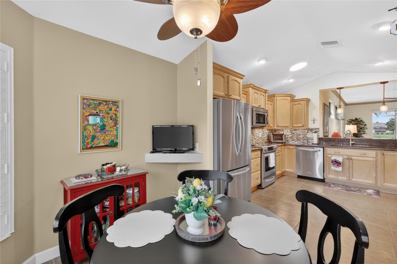 2327 WAKEFIELD WAY, MOUNT DORA, FL, 32757