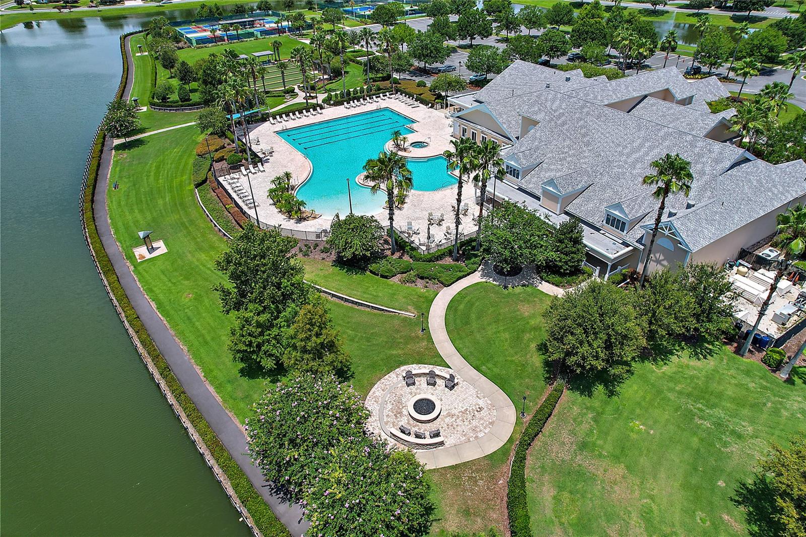 2327 WAKEFIELD WAY, MOUNT DORA, FL, 32757