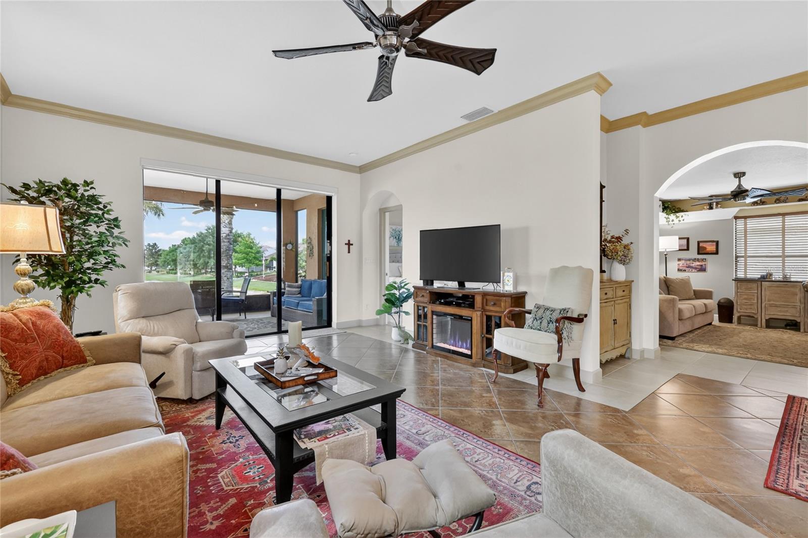 2327 WAKEFIELD WAY, MOUNT DORA, FL, 32757