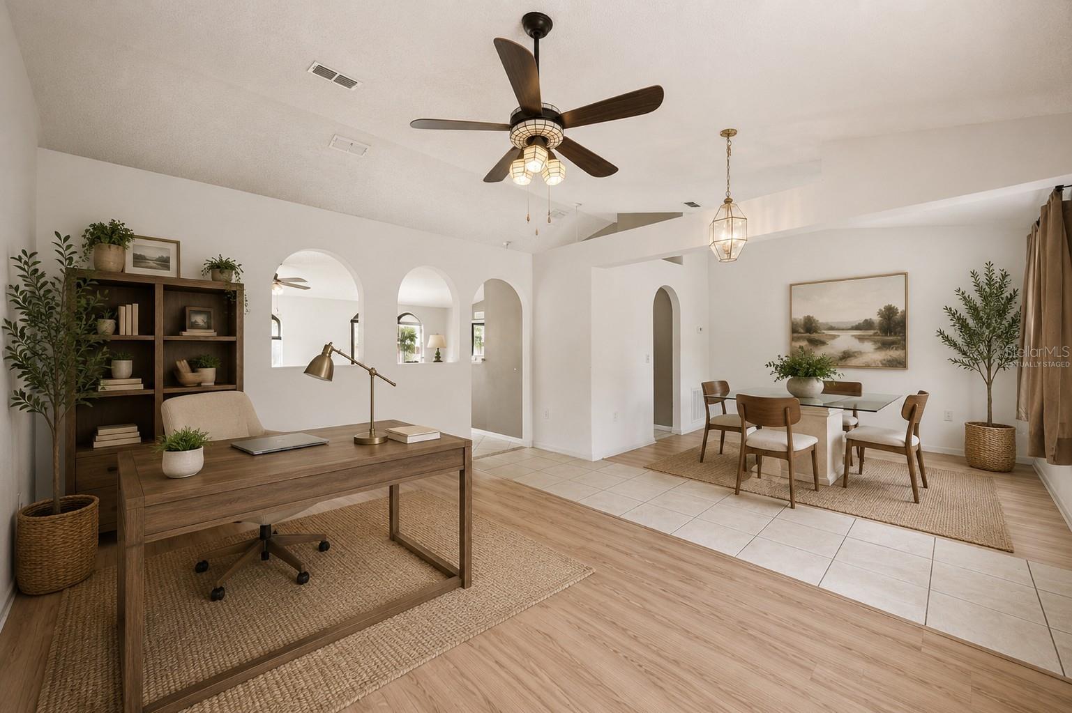 1020 S LAUREL AVE, SANFORD, FL, 32771