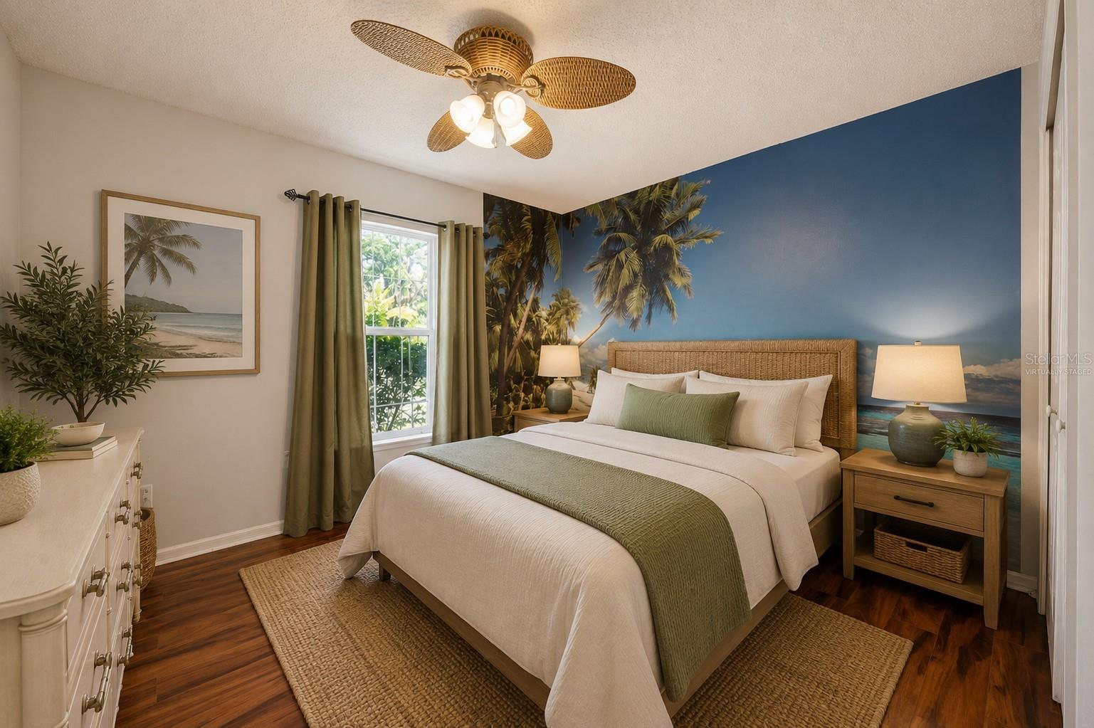 1020 S LAUREL AVE, SANFORD, FL, 32771