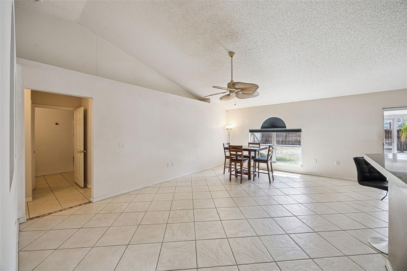 1020 S LAUREL AVE, SANFORD, FL, 32771