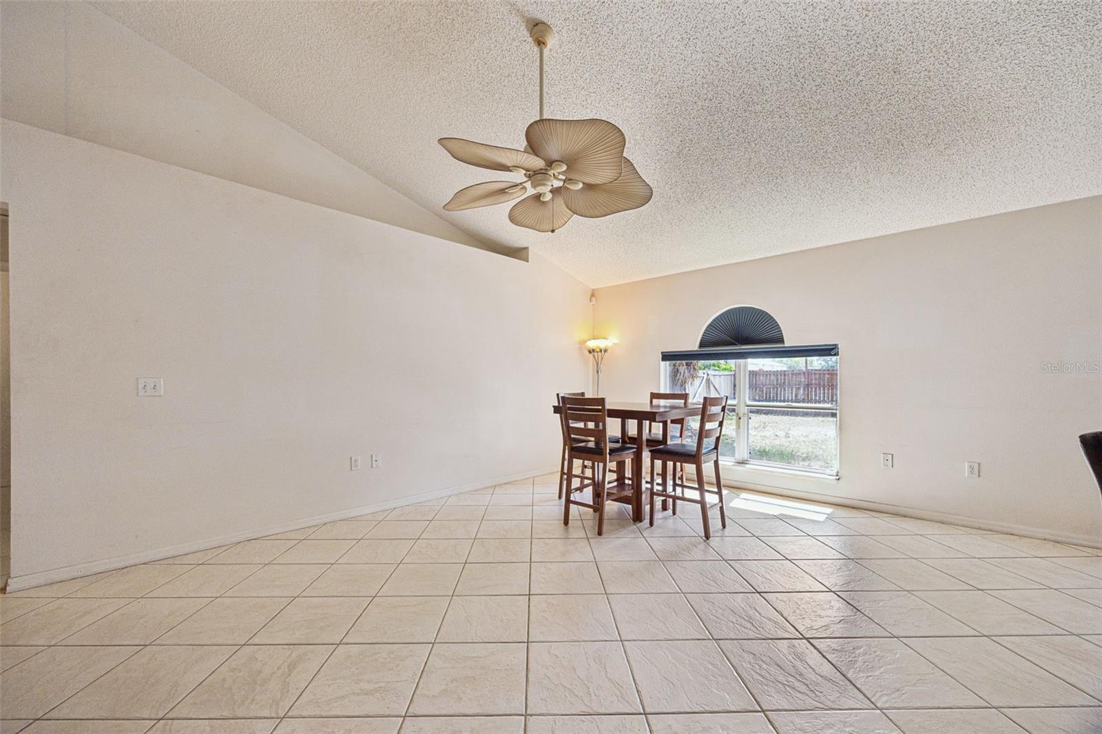1020 S LAUREL AVE, SANFORD, FL, 32771