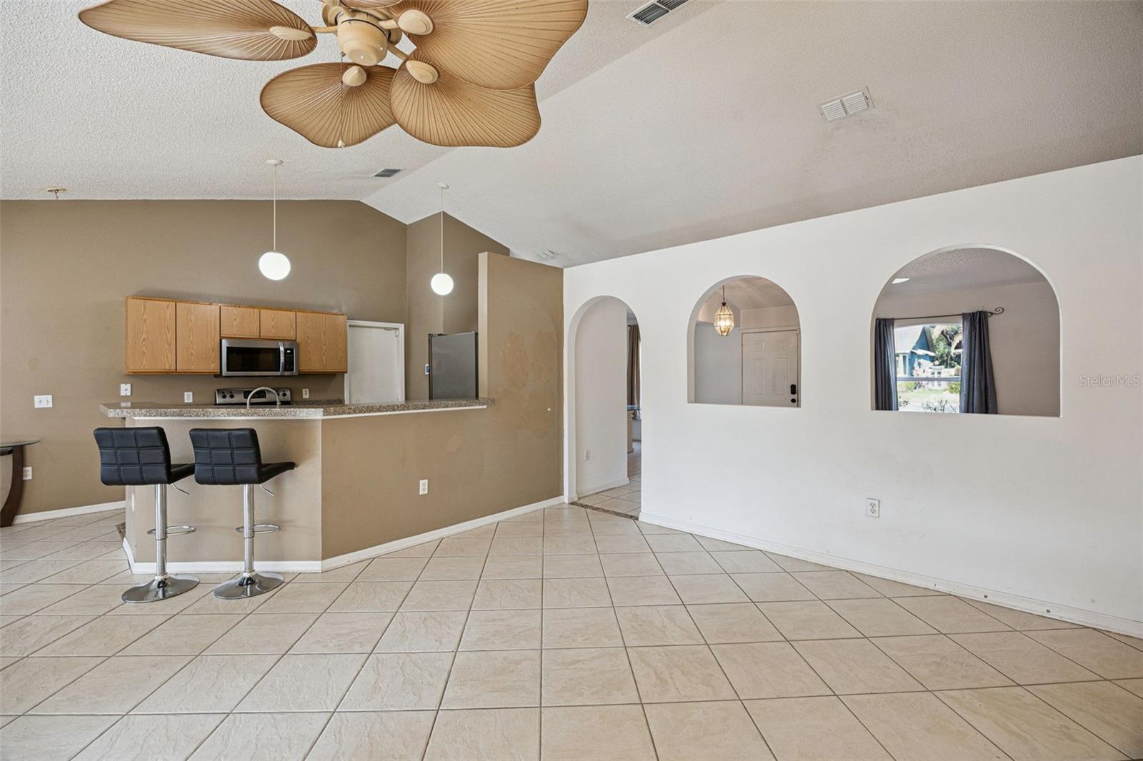 1020 S LAUREL AVE, SANFORD, FL, 32771