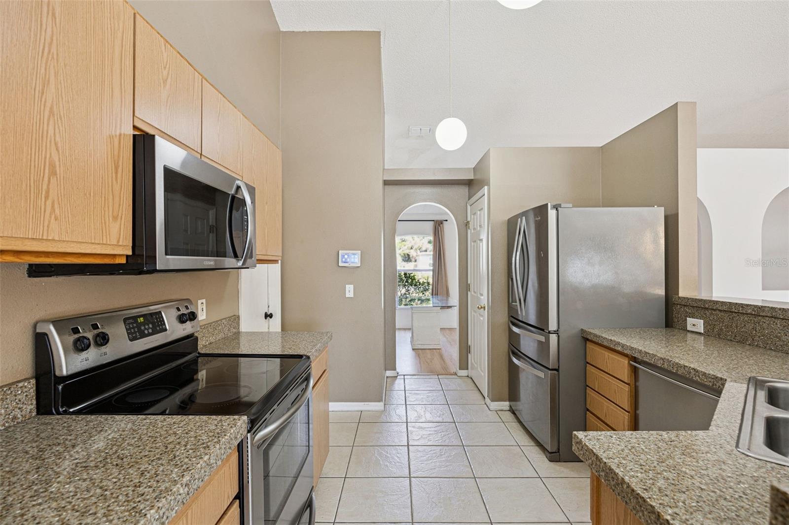1020 S LAUREL AVE, SANFORD, FL, 32771