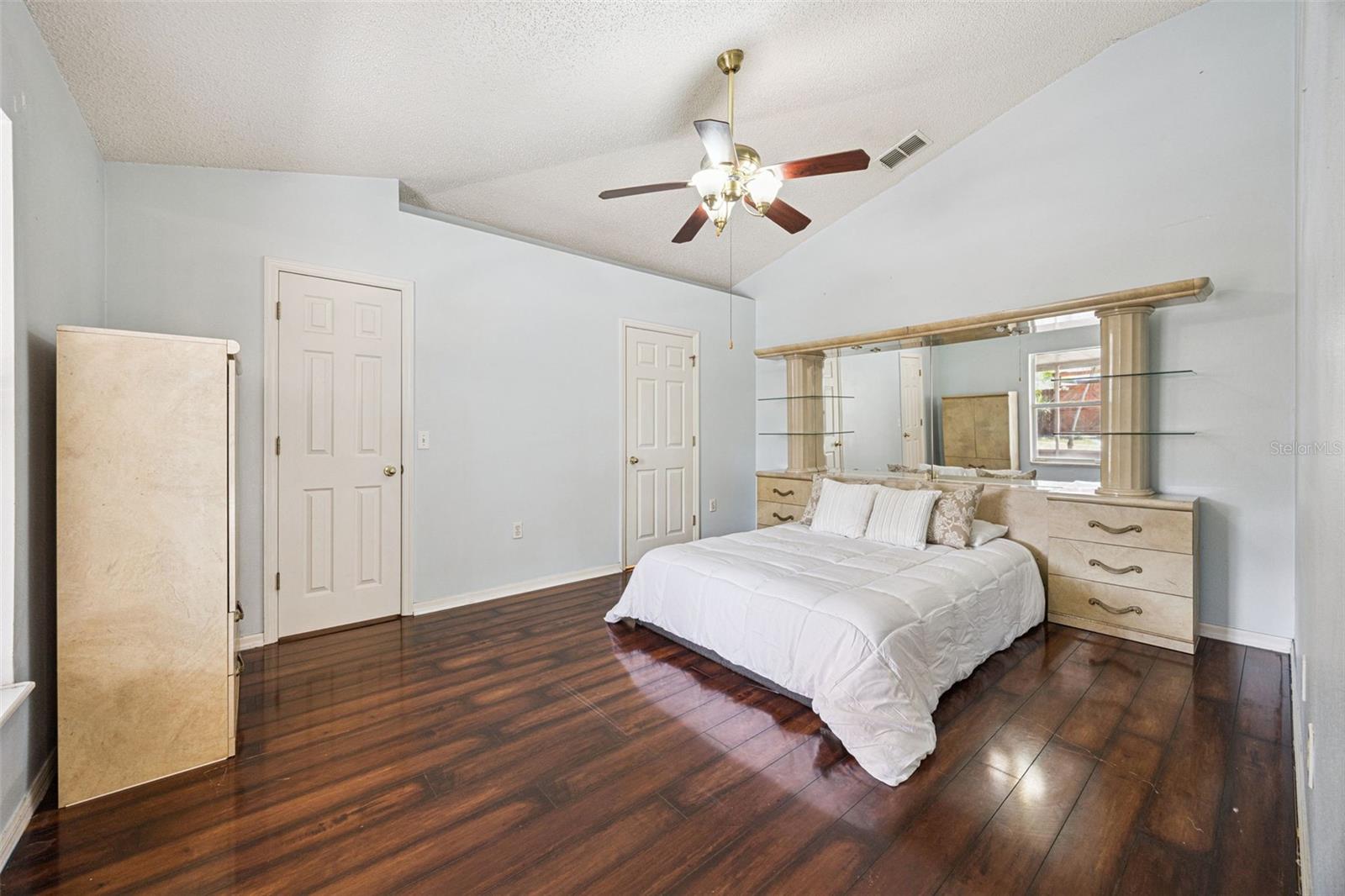 1020 S LAUREL AVE, SANFORD, FL, 32771