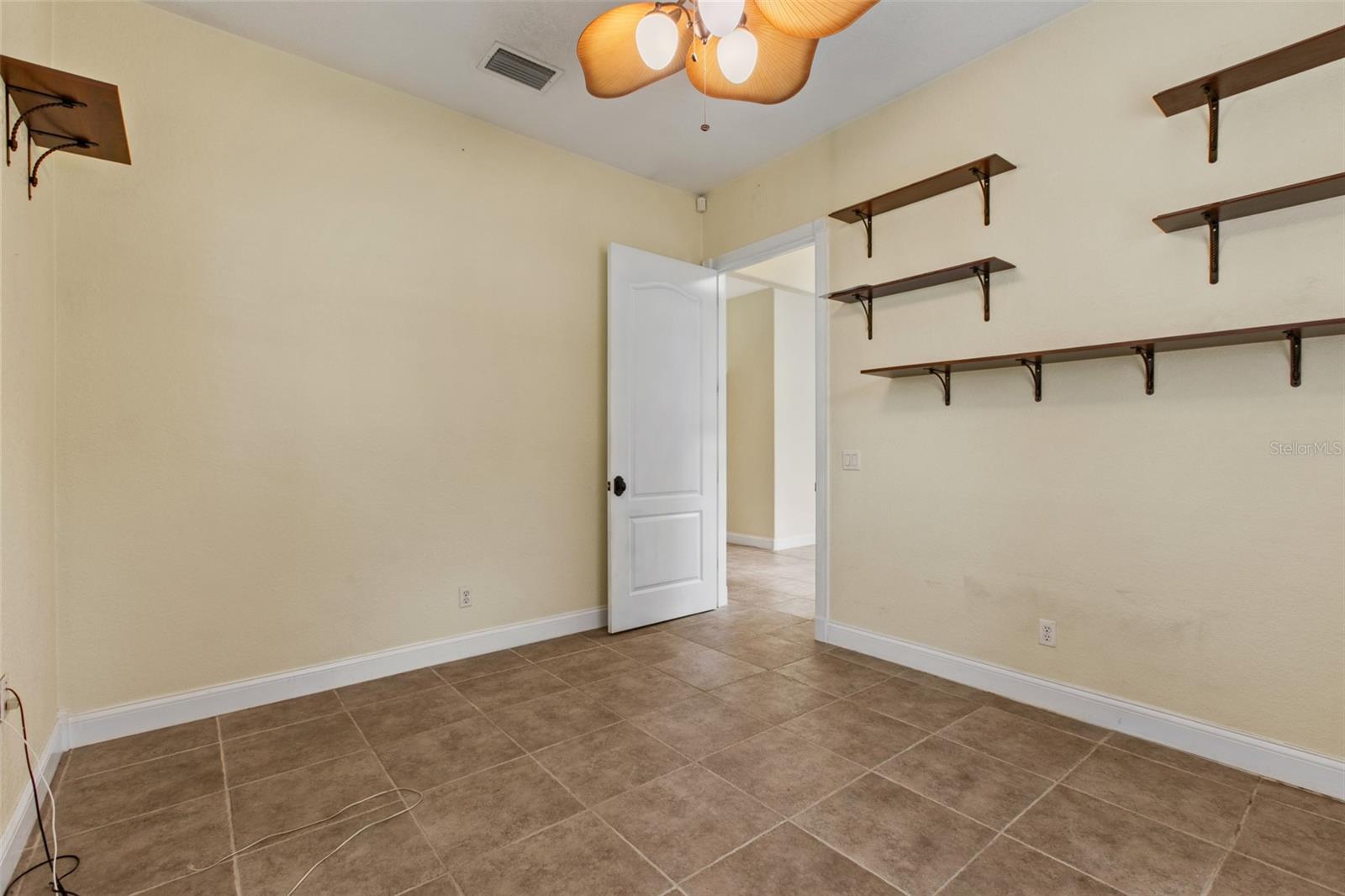 3049 W LAUREL ST, LECANTO, FL, 34461