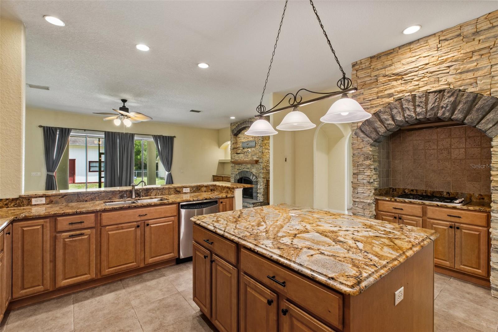 3049 W LAUREL ST, LECANTO, FL, 34461