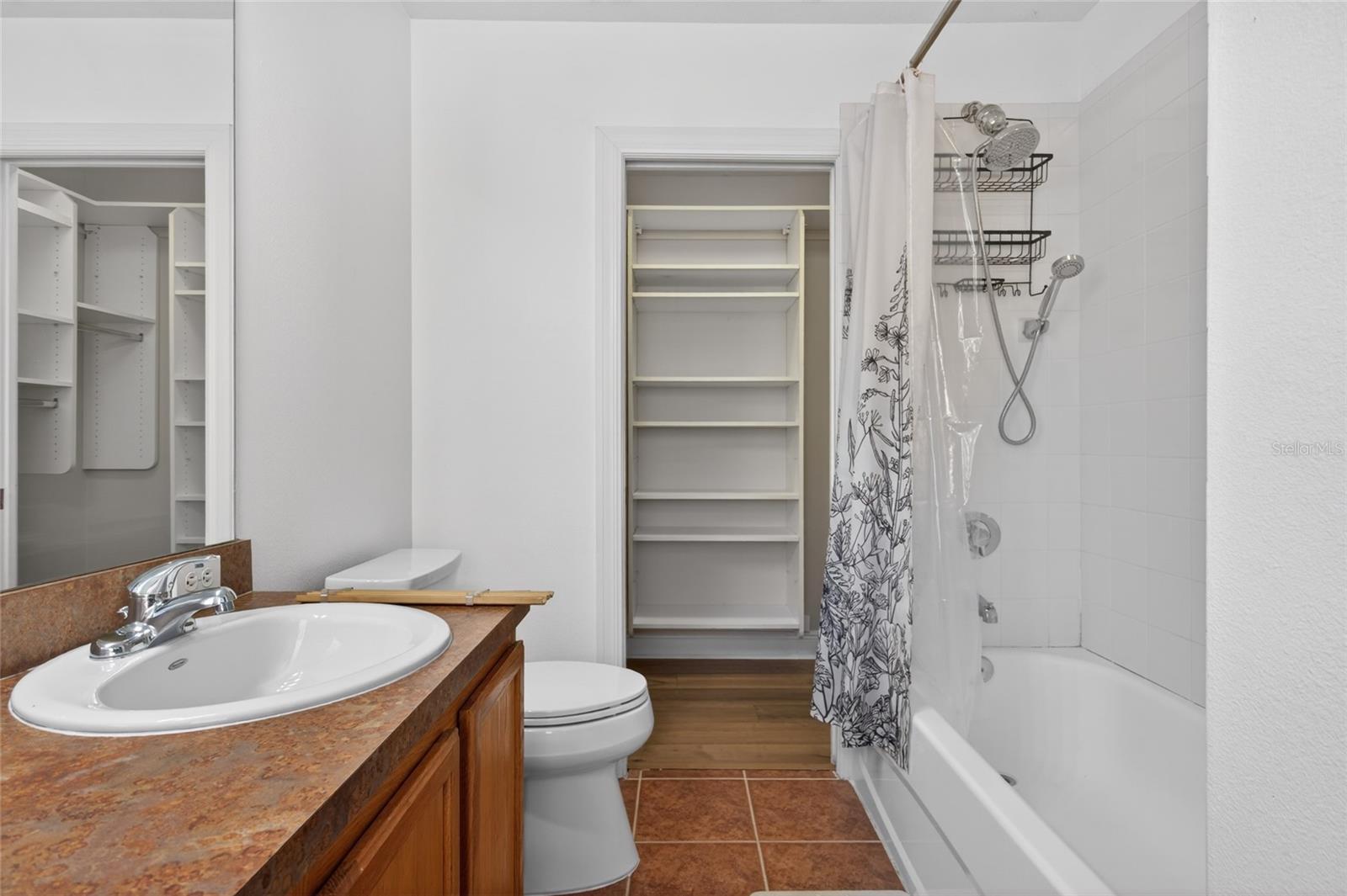 3322 LAS CAMPOS PL, TAMPA, FL, 33611