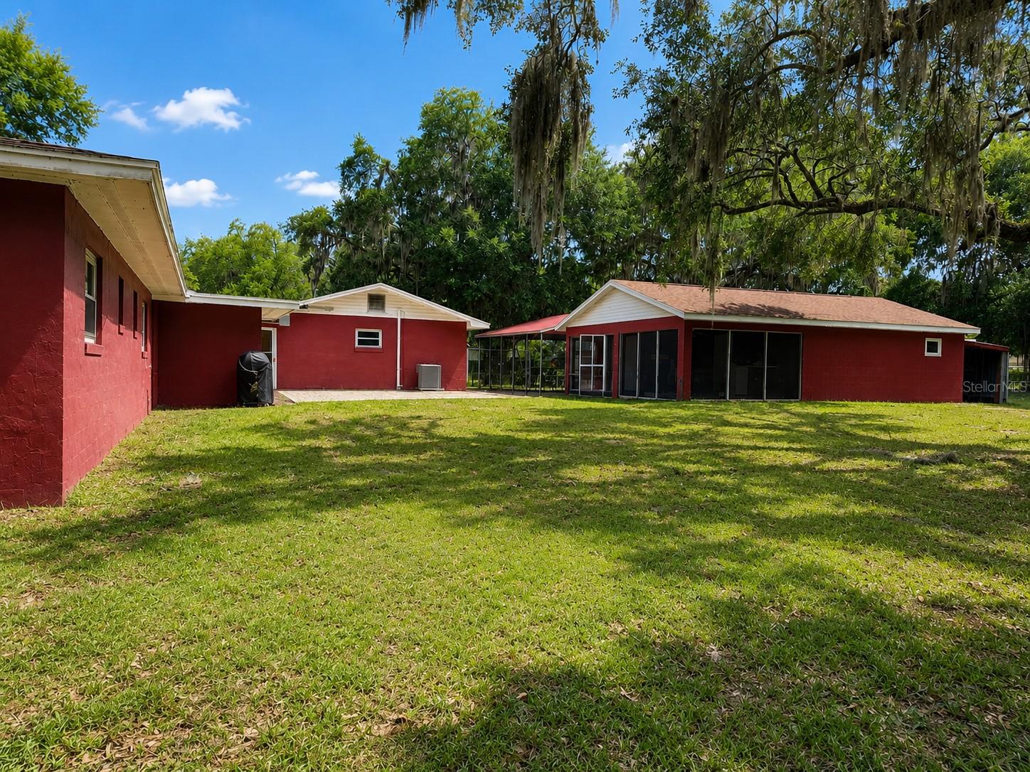 2710 WESTSIDE DR, LEESBURG, FL, 34748