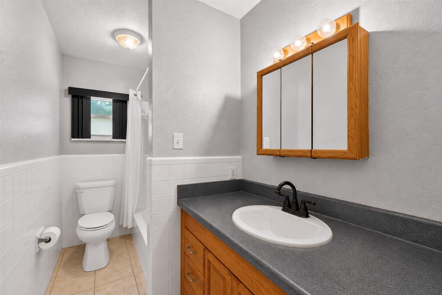 2710 WESTSIDE DR, LEESBURG, FL, 34748