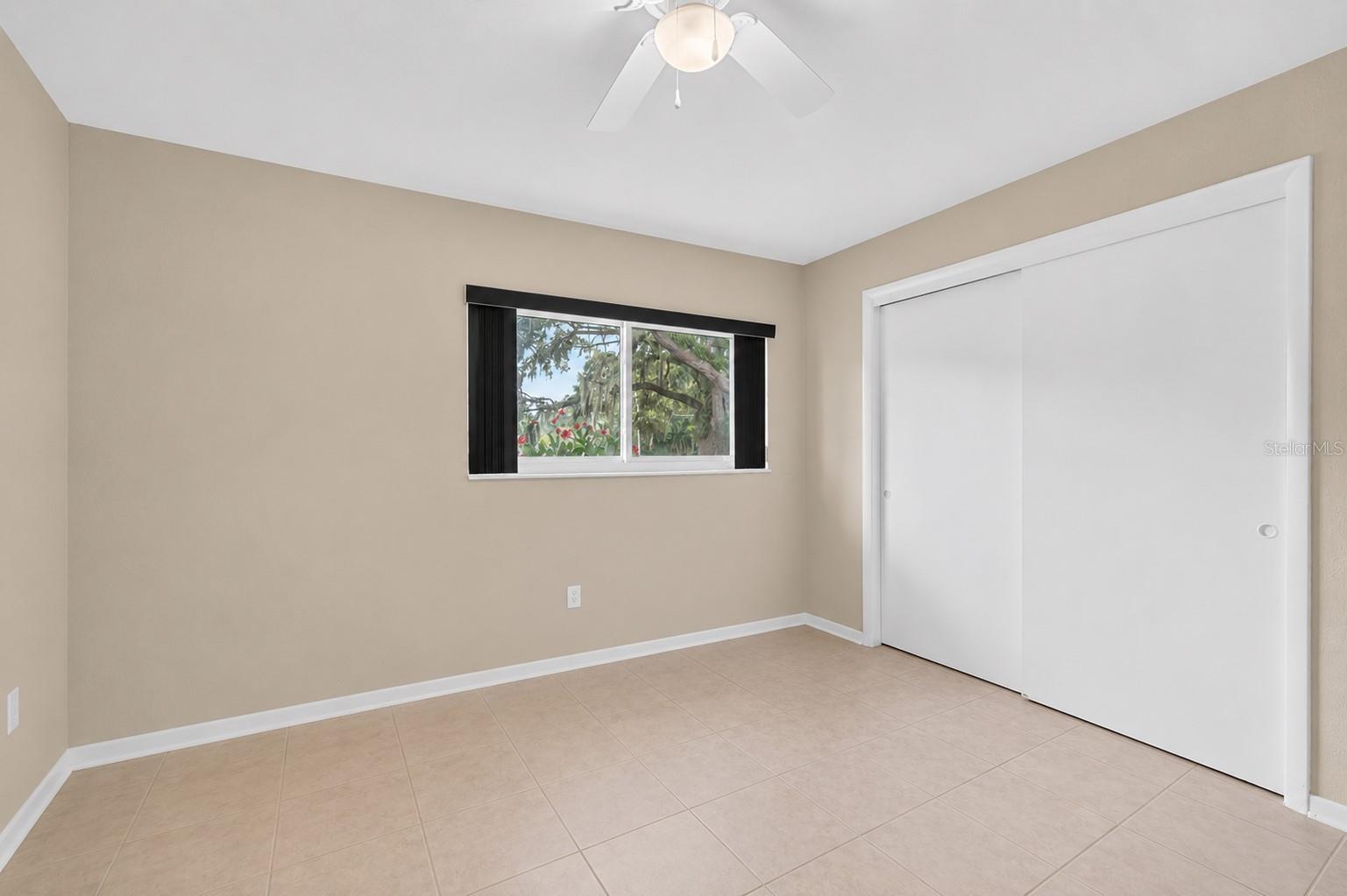 2710 WESTSIDE DR, LEESBURG, FL, 34748