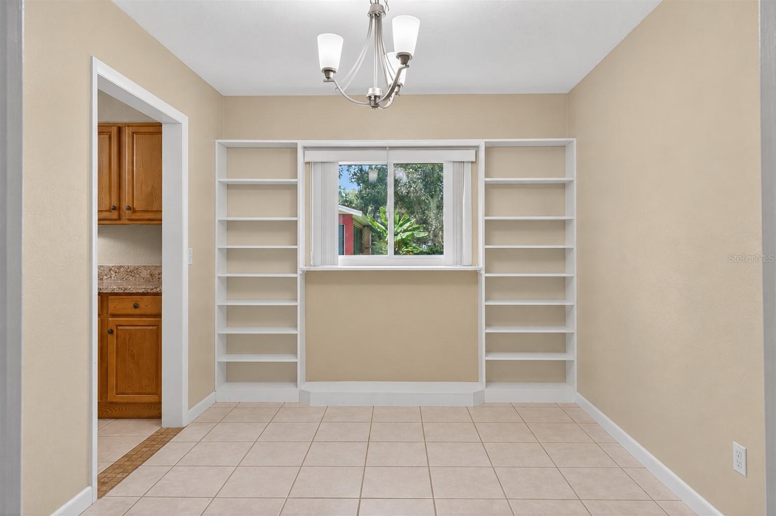 2710 WESTSIDE DR, LEESBURG, FL, 34748