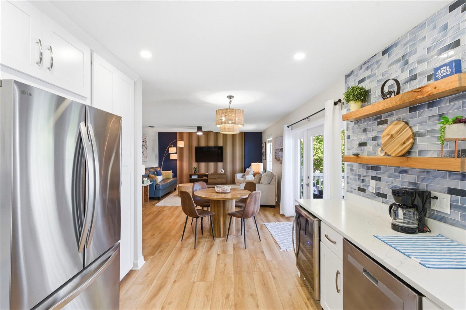 201 POMPANO DR SE #C furnished, ST PETERSBURG, FL, 33705