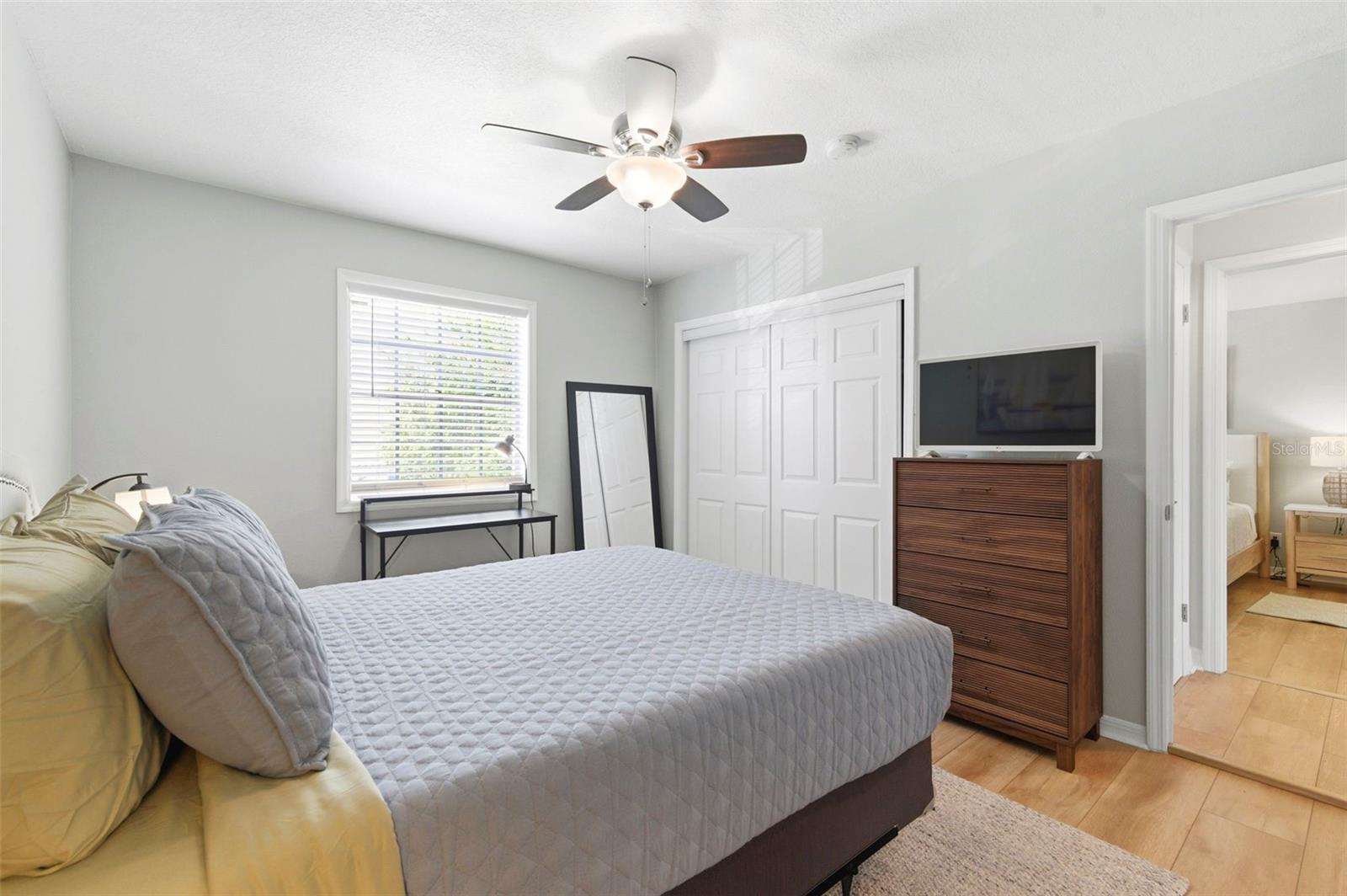 201 POMPANO DR SE #C furnished, ST PETERSBURG, FL, 33705