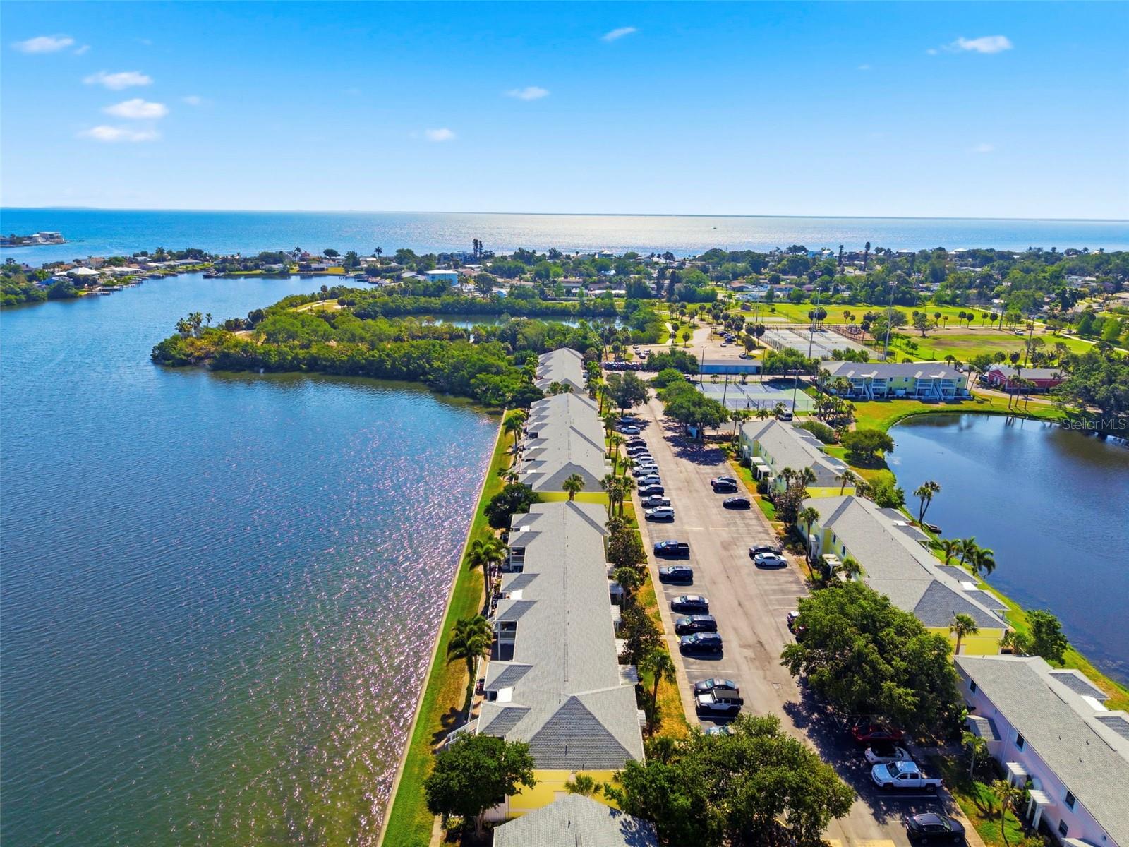 201 POMPANO DR SE #C furnished, ST PETERSBURG, FL, 33705
