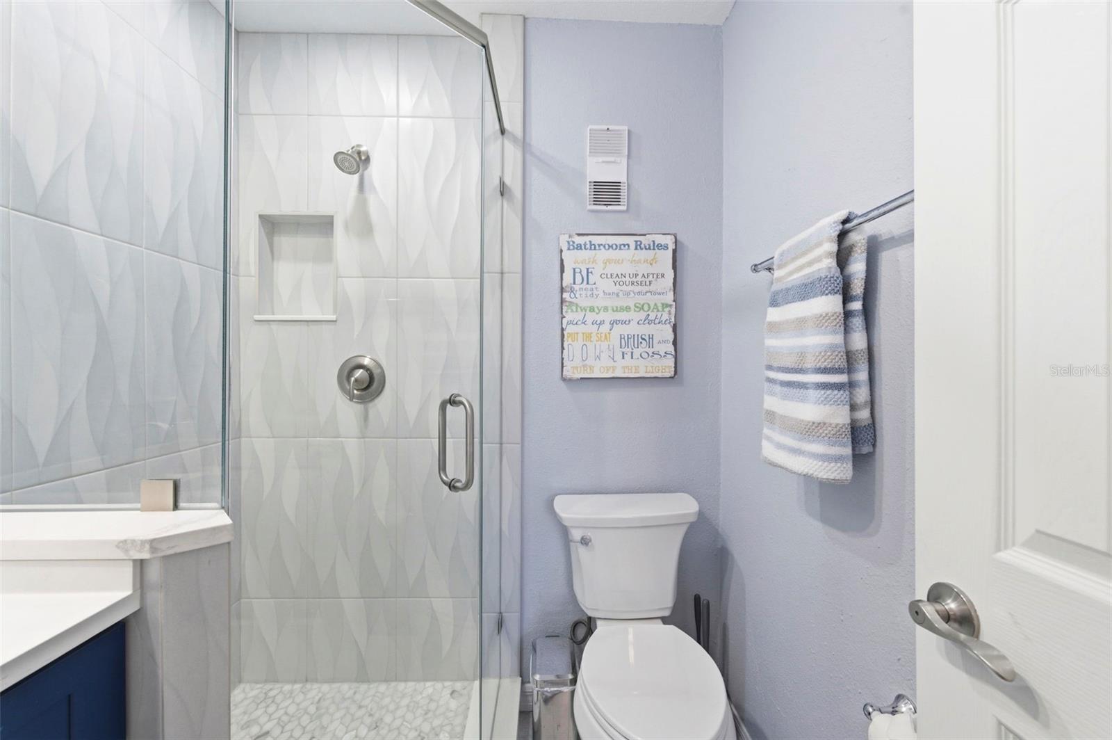 201 POMPANO DR SE #C furnished, ST PETERSBURG, FL, 33705