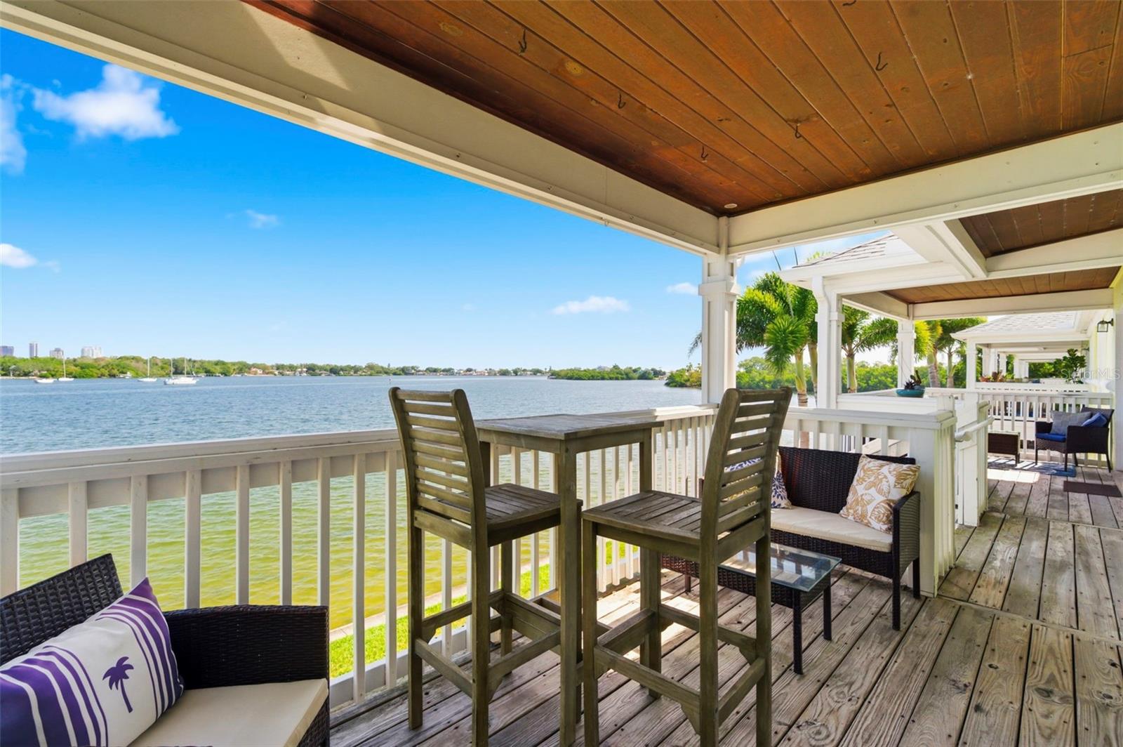 201 POMPANO DR SE #C furnished, ST PETERSBURG, FL, 33705