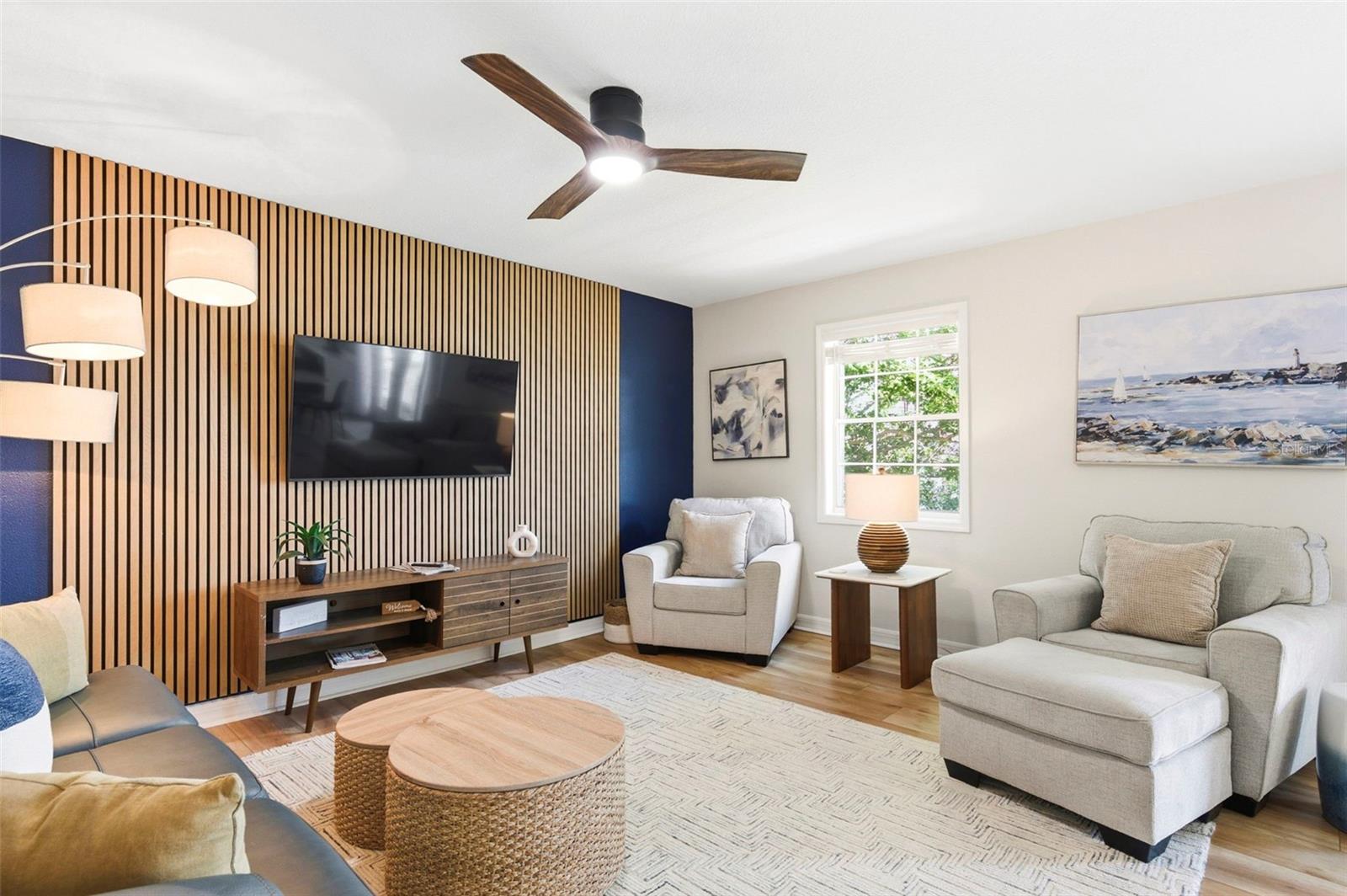 201 POMPANO DR SE #C furnished, ST PETERSBURG, FL, 33705