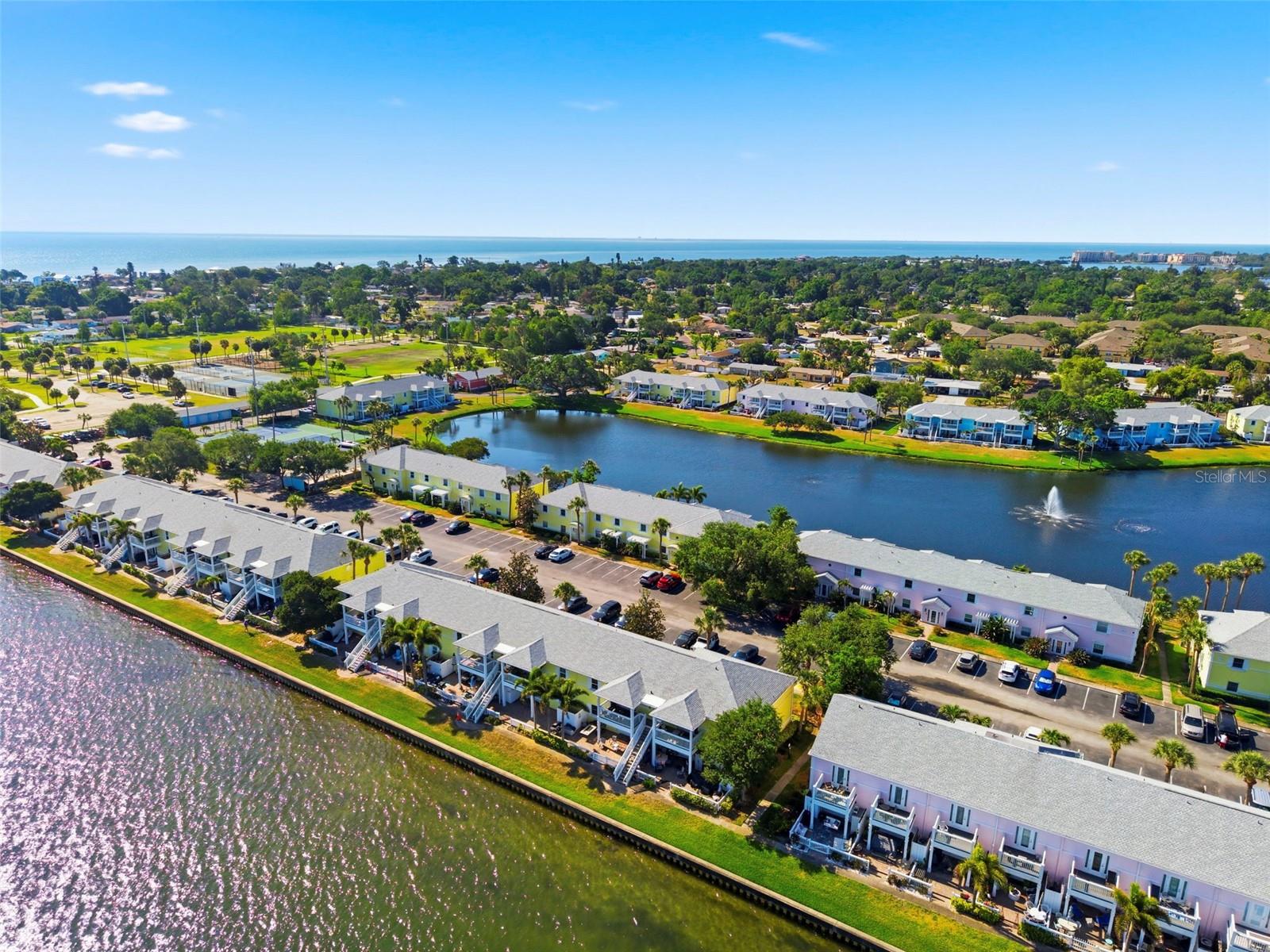 201 POMPANO DR SE #C furnished, ST PETERSBURG, FL, 33705