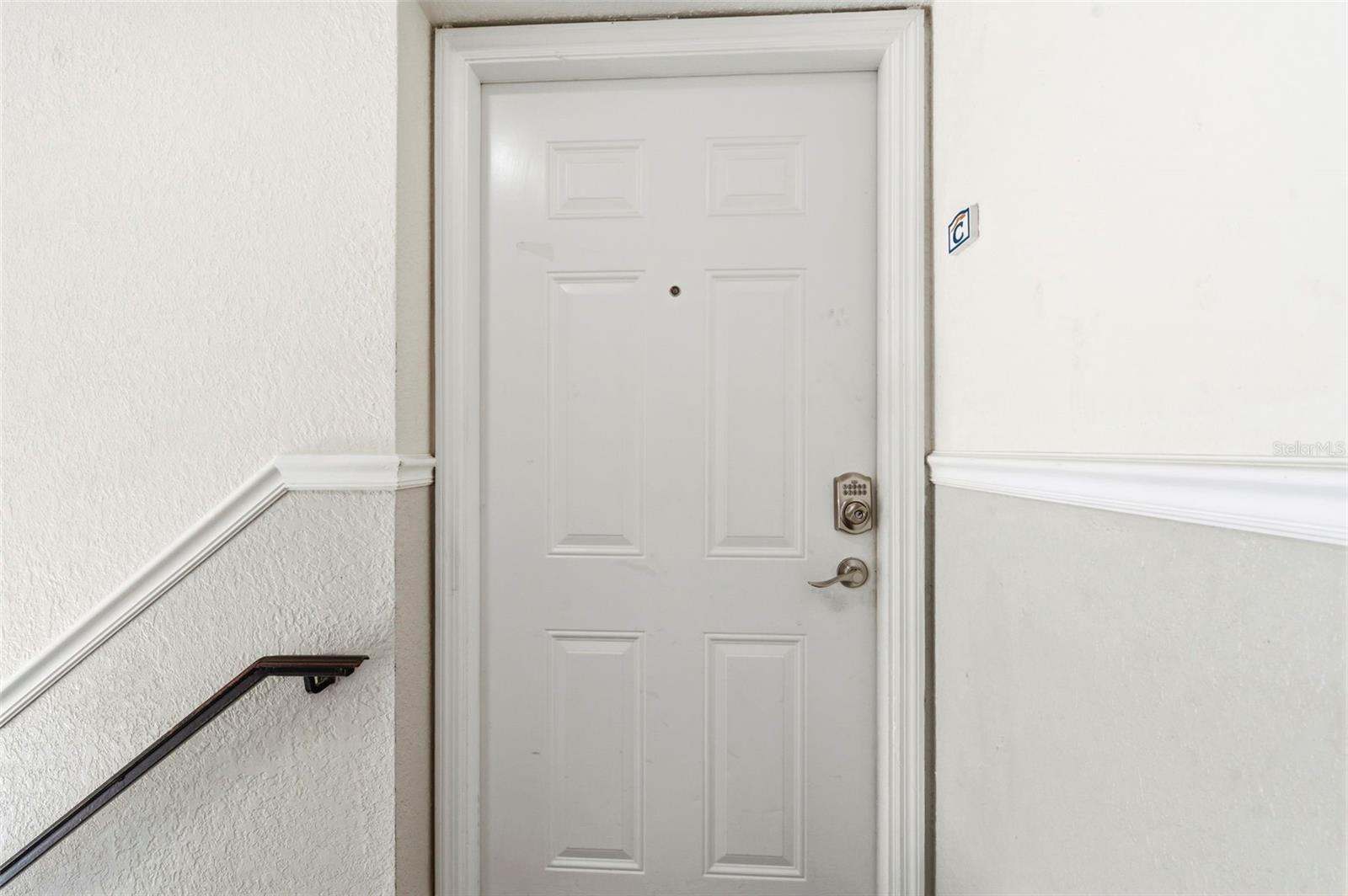 201 POMPANO DR SE #C furnished, ST PETERSBURG, FL, 33705