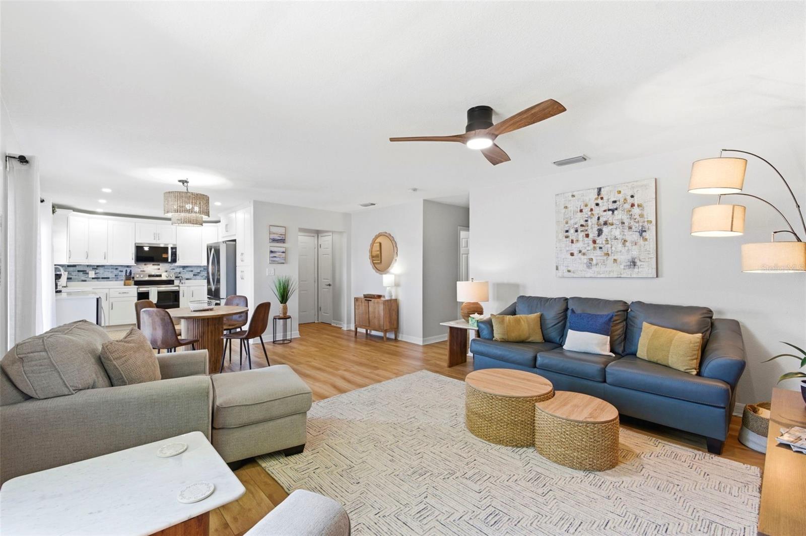 201 POMPANO DR SE #C furnished, ST PETERSBURG, FL, 33705