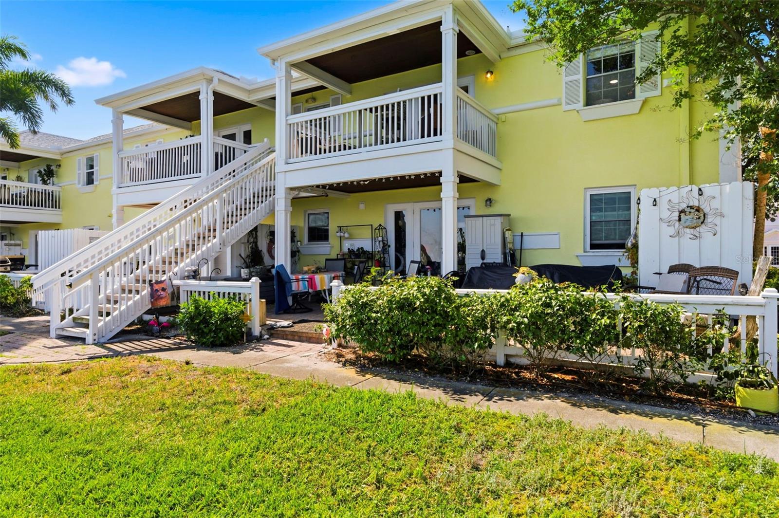 201 POMPANO DR SE #C furnished, ST PETERSBURG, FL, 33705
