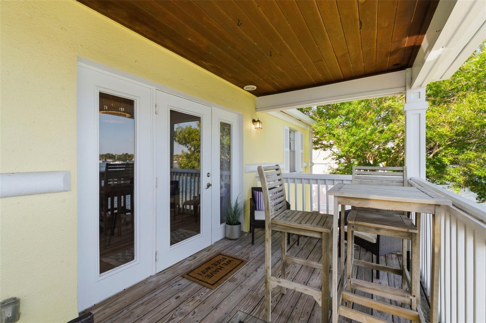 201 POMPANO DR SE #C furnished, ST PETERSBURG, FL, 33705