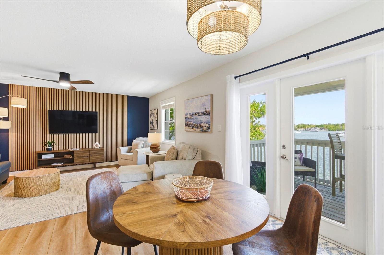 201 POMPANO DR SE #C furnished, ST PETERSBURG, FL, 33705