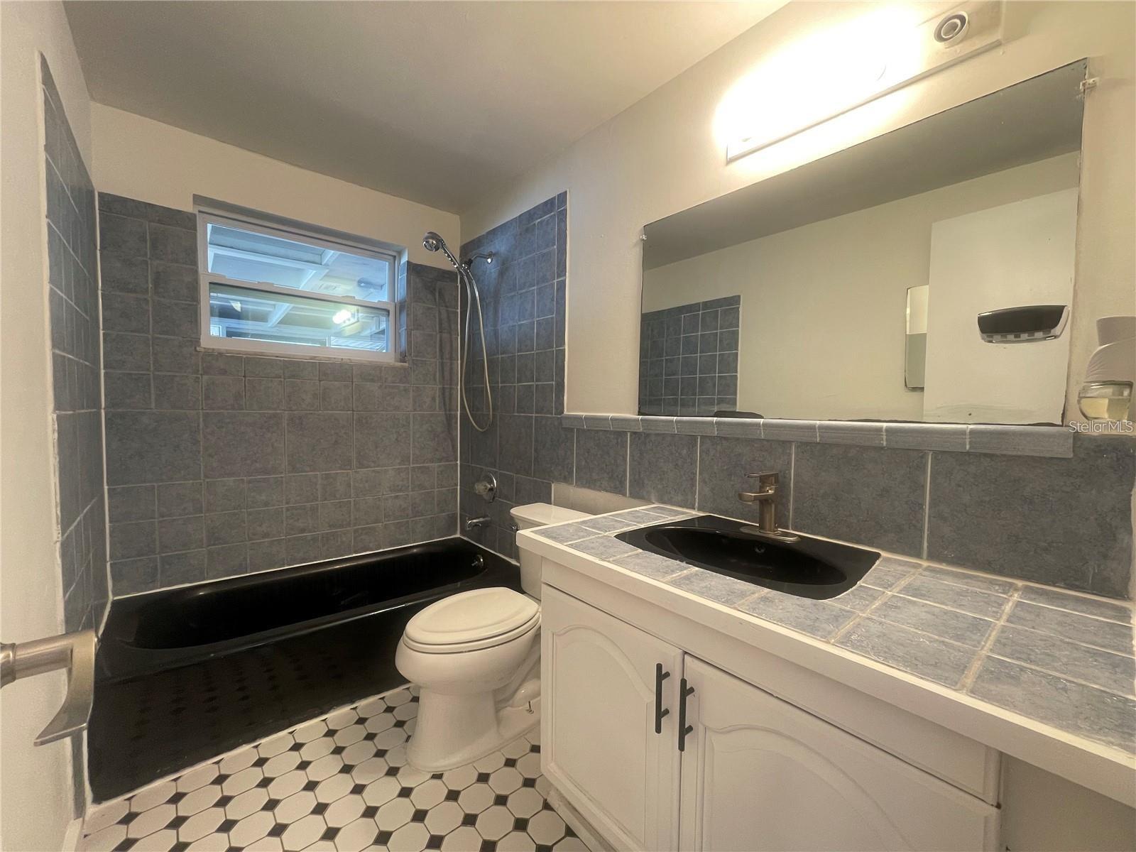 5891 93RD AVE N, PINELLAS PARK, FL, 33782