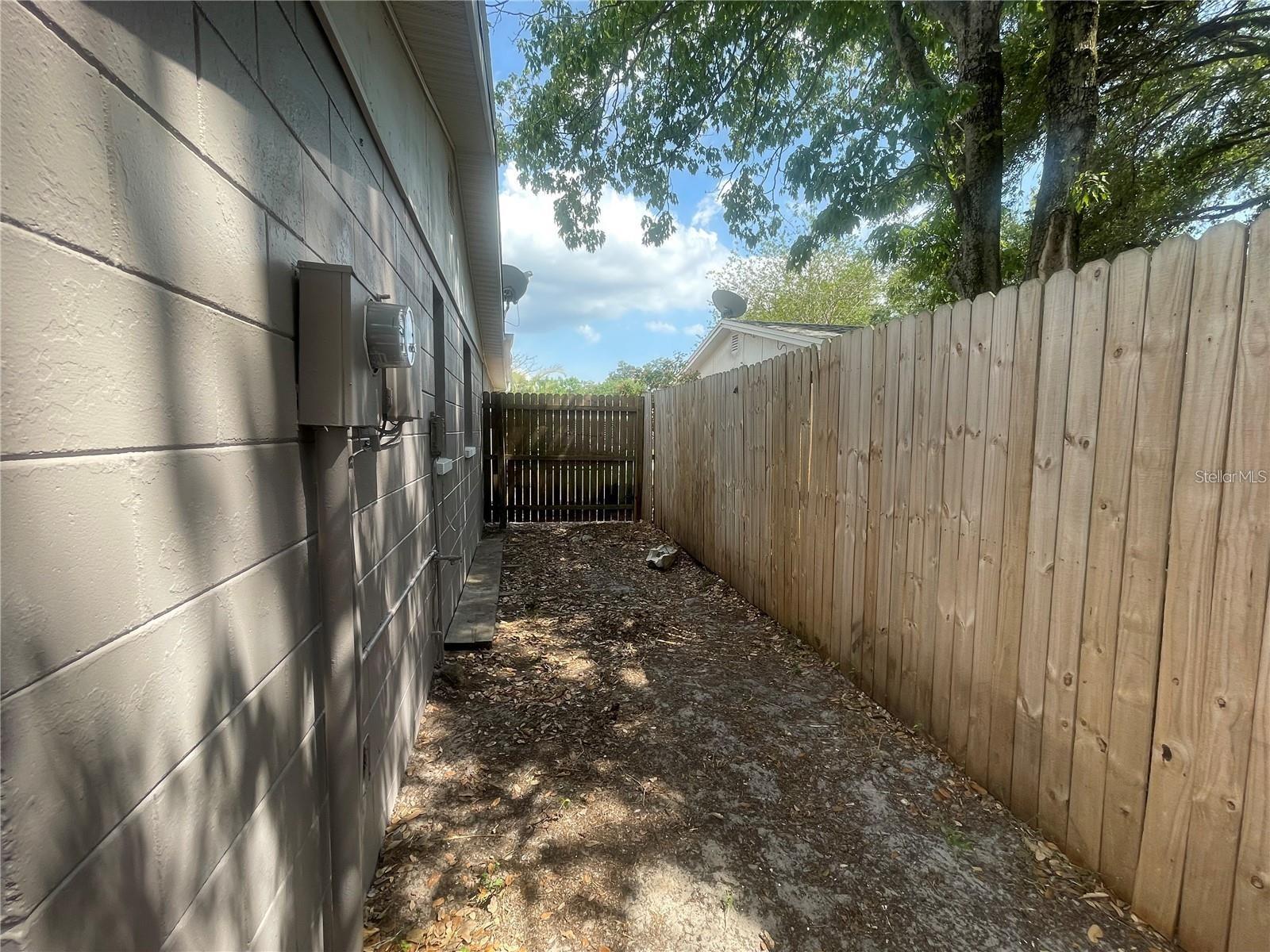 5891 93RD AVE N, PINELLAS PARK, FL, 33782