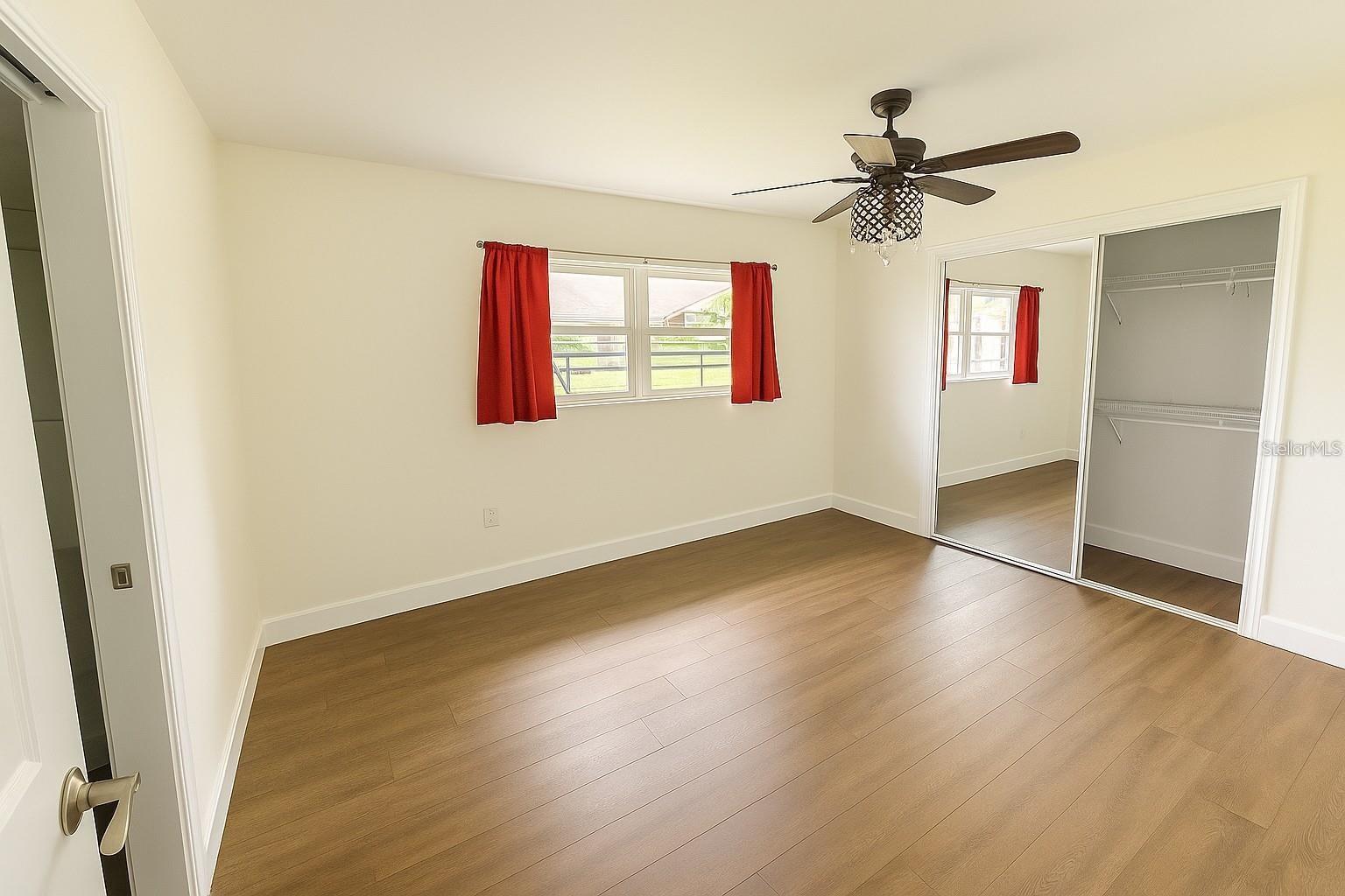 2304 COUNTRY CLUB RD, EUSTIS, FL, 32726