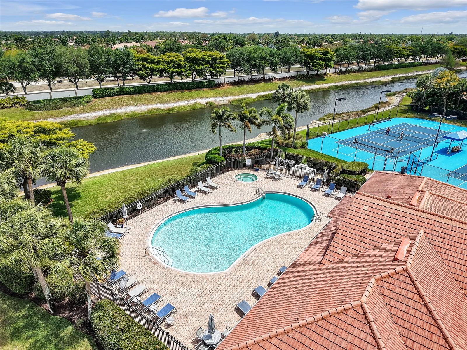 10323 WISHING STONE CT, BONITA SPRINGS, FL, 34135